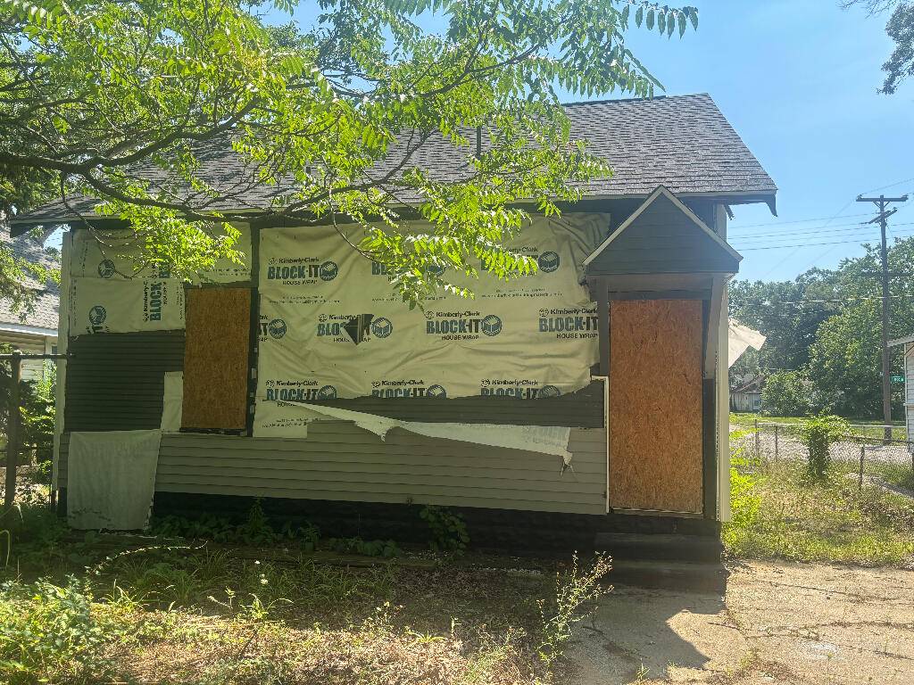 Muskegon Heights, MI 49444,56 E Lincoln AVE