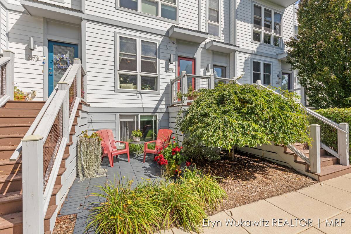 Grand Rapids, MI 49525,2167 New Town DR NE