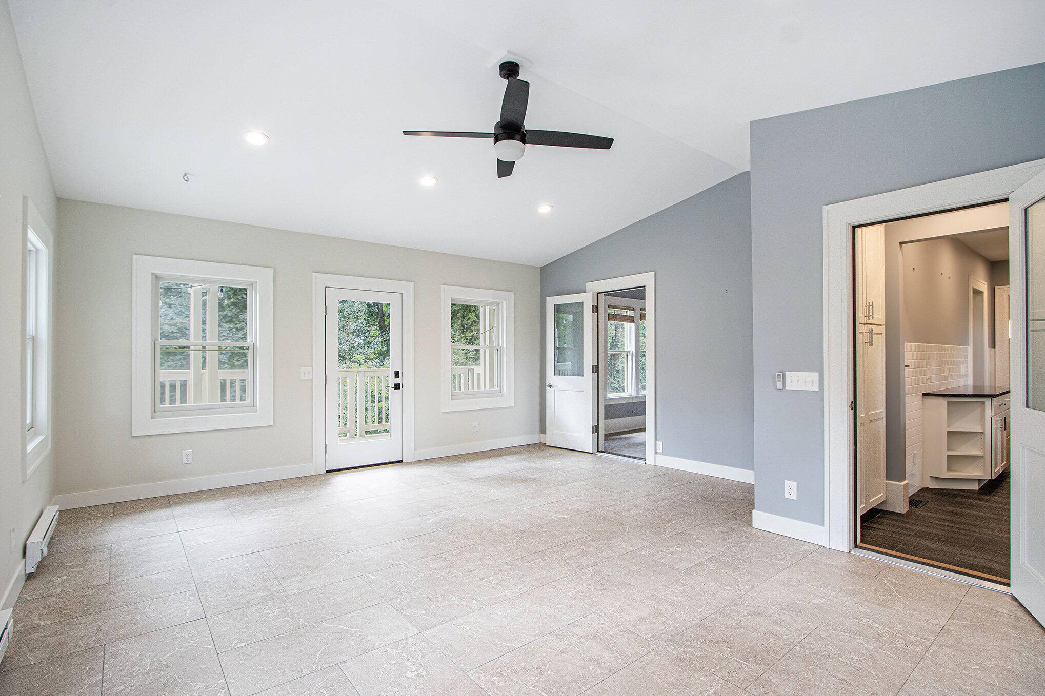 Kalamazoo, MI 49008,2340 Springhill DR