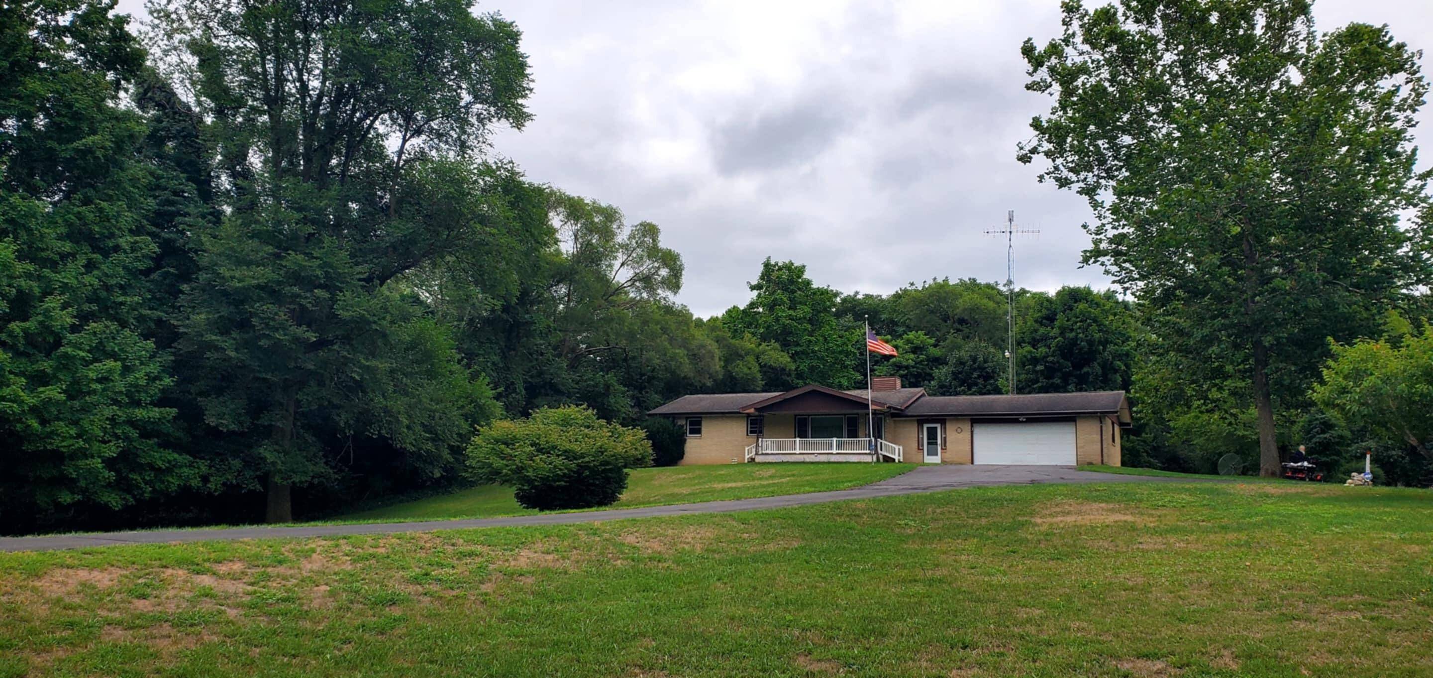 Coloma, MI 49038,3436 Red Arrow Hwy