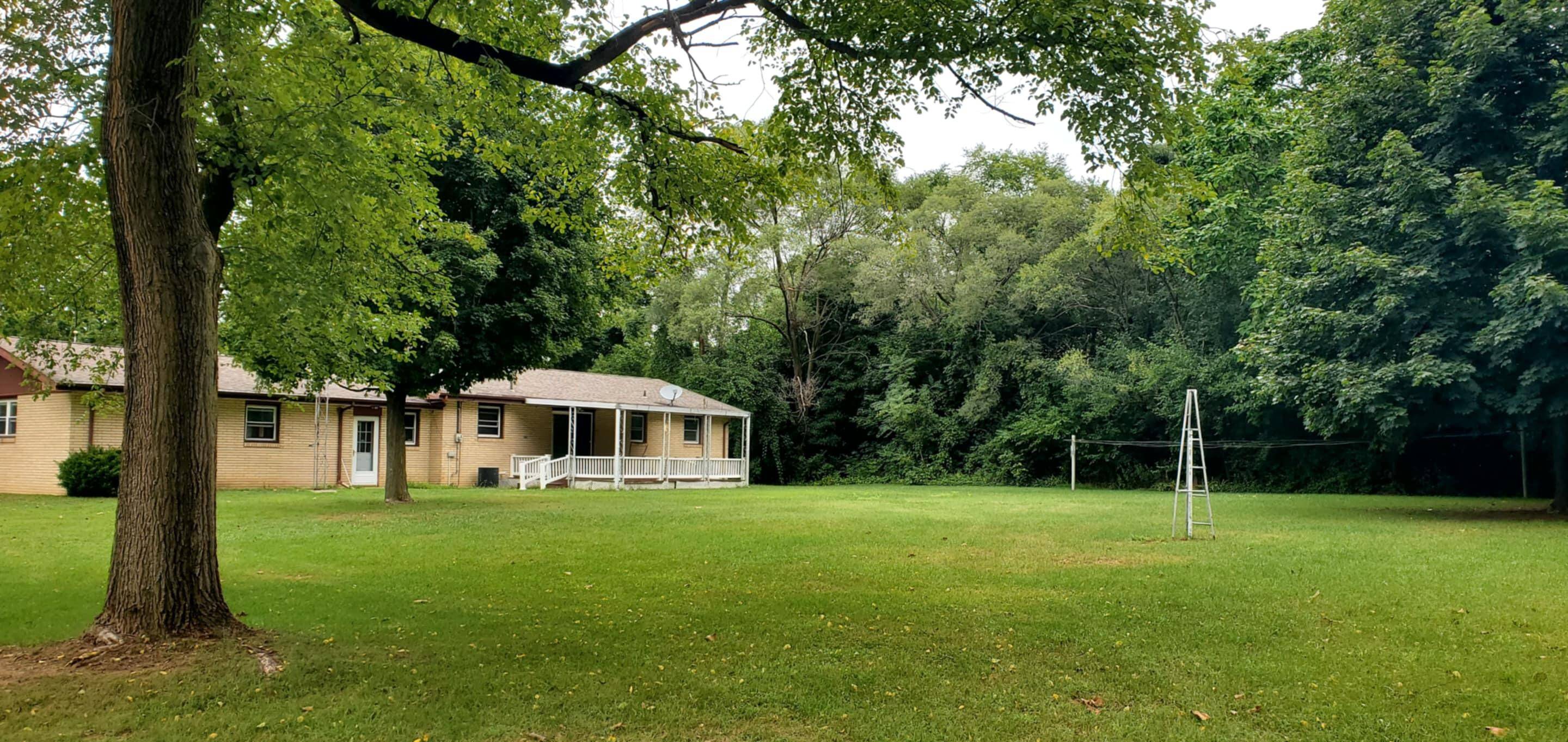 Coloma, MI 49038,3436 Red Arrow Hwy