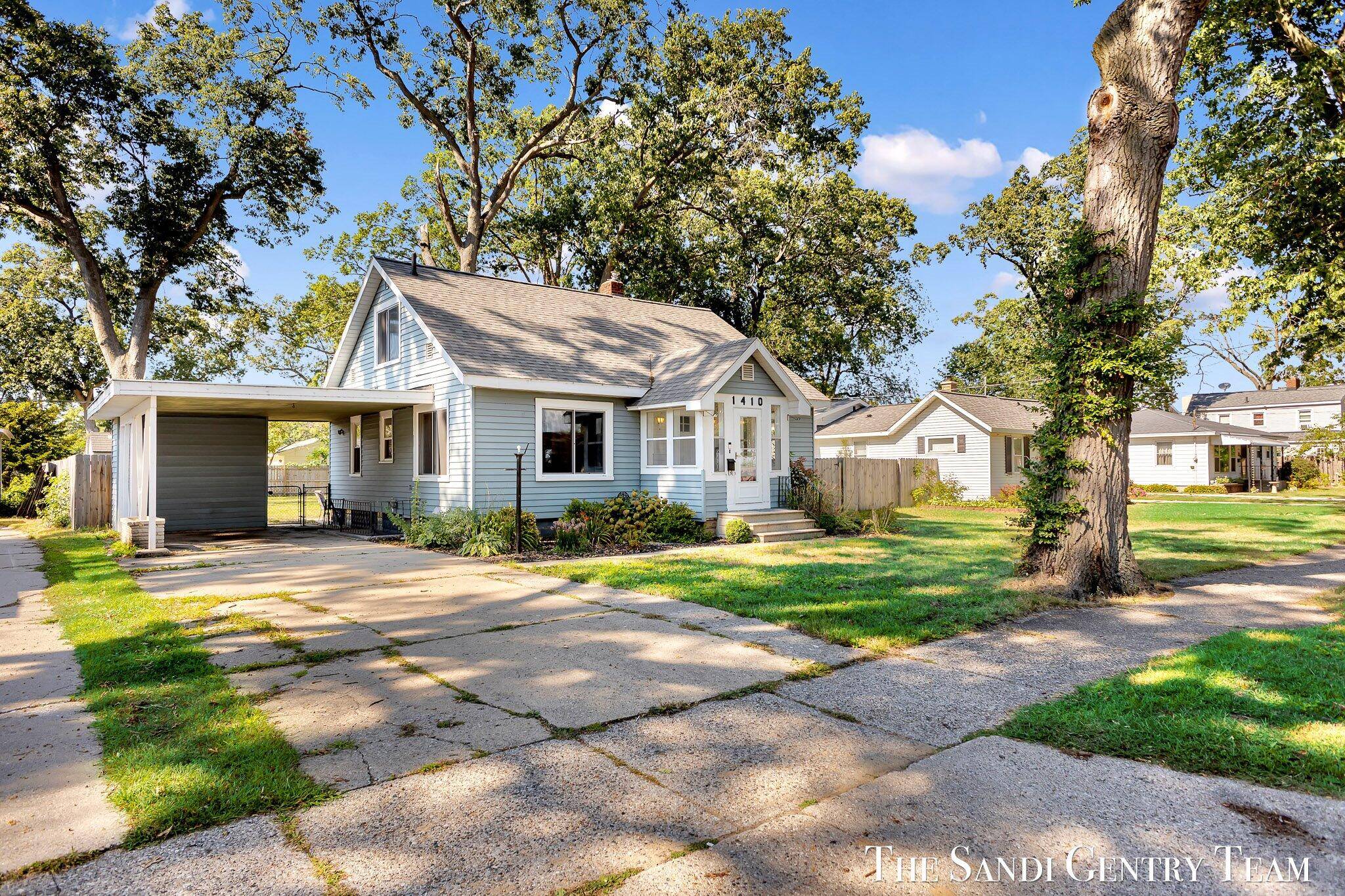 Muskegon, MI 49445,1410 Mills AVE