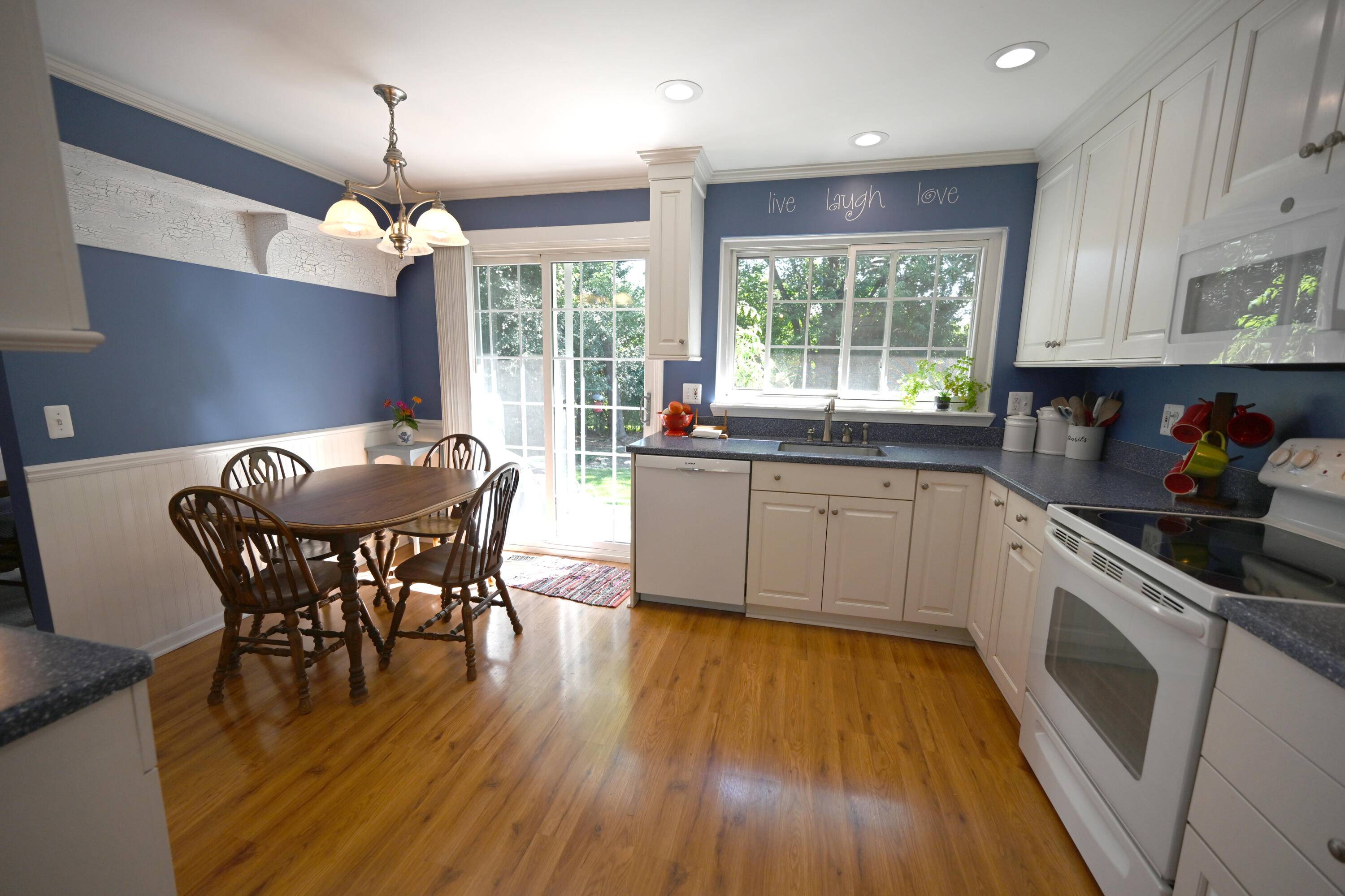 Novi, MI 48375,24738 Christina LN