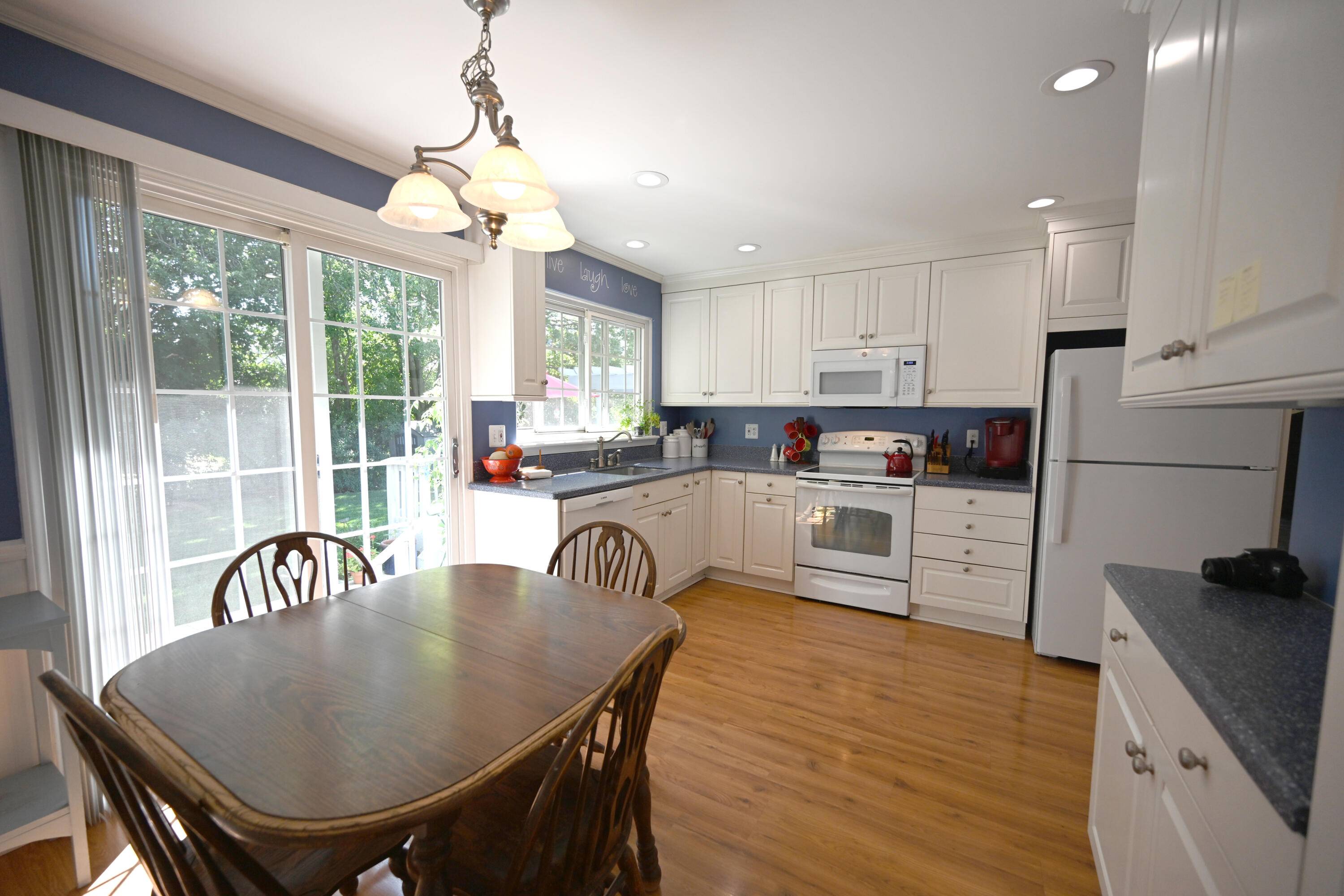 Novi, MI 48375,24738 Christina LN