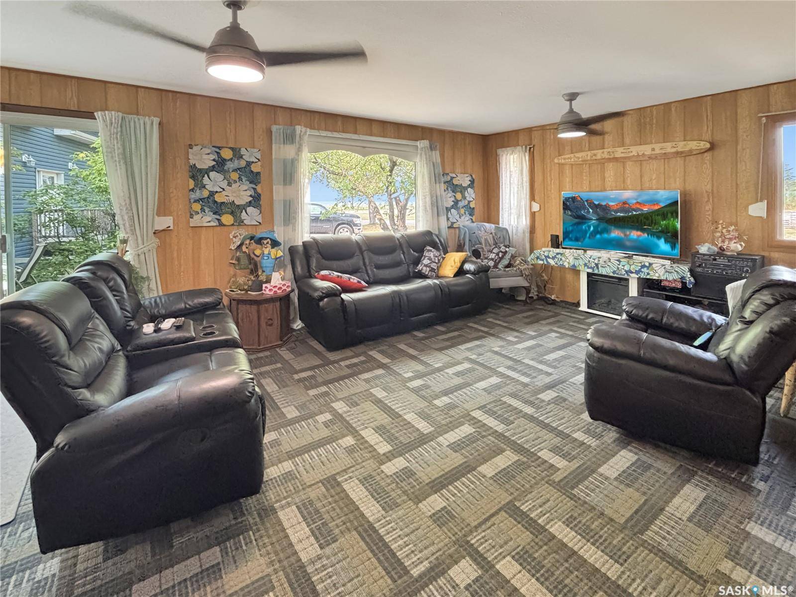 Cochin, SK S0M 0L0,9261 Clement CRESCENT