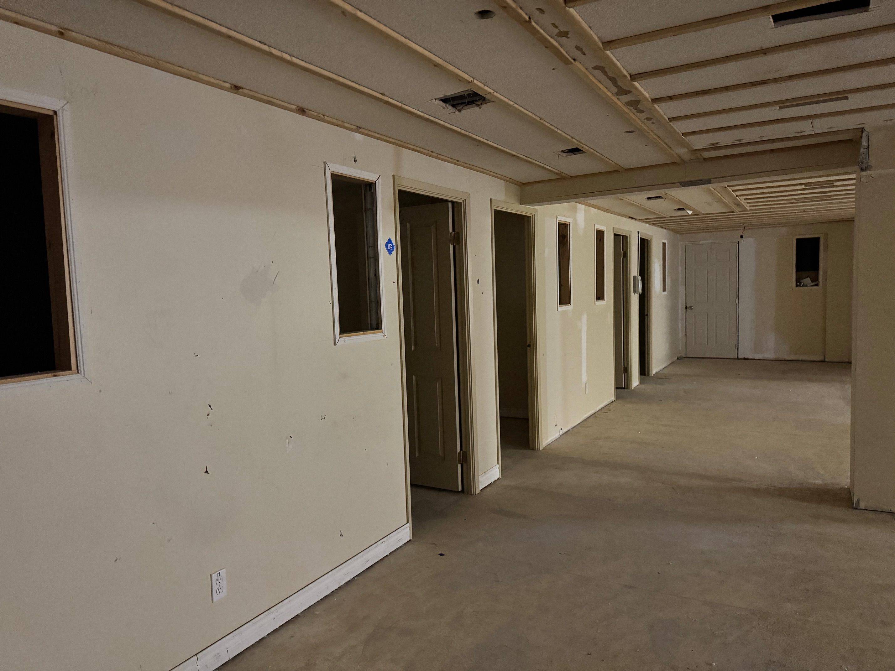 Mississauga, ON L6Y 1G9,801 Dundas ST E #Unit 1B