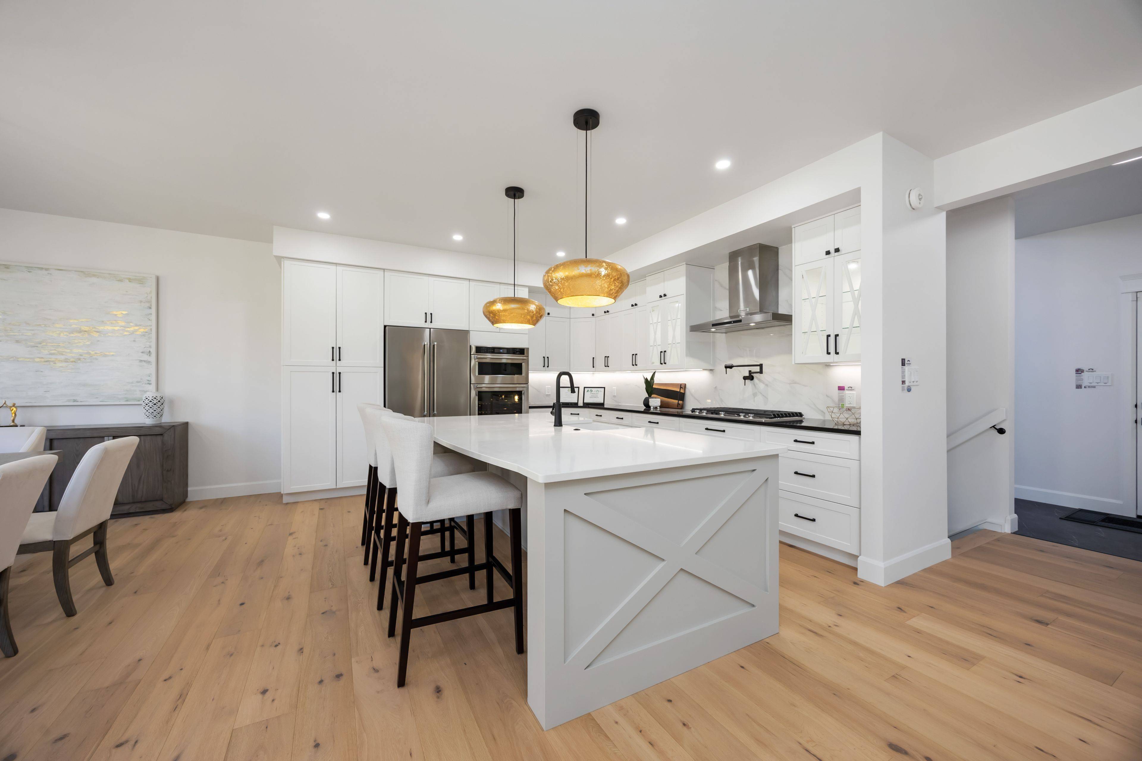 Plympton-wyoming, ON N0N 1E0,7007 Blue Coast HTS