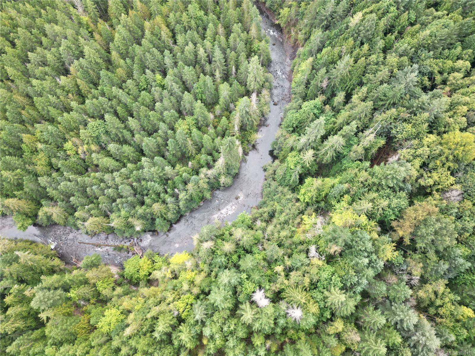 Qualicum Beach, BC V9K 2V1,4 Ashling Rd