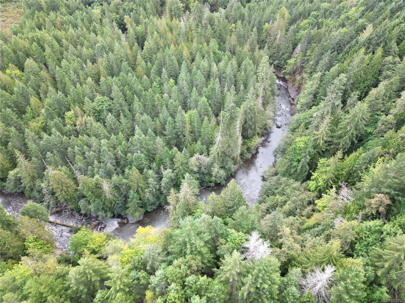 Qualicum Beach, BC V9K 2V1,4 Ashling Rd