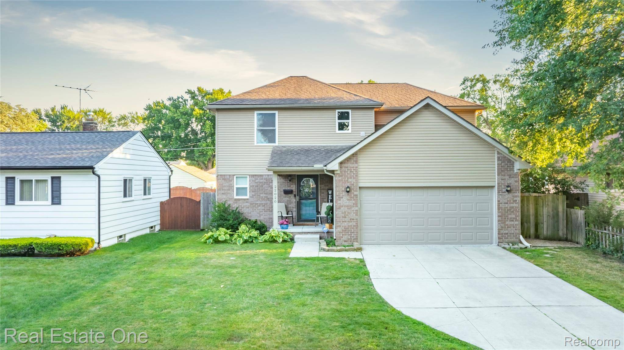 St. Clair Shores, MI 48080,22020 Lange ST