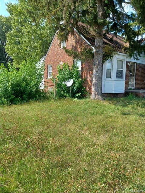 Detroit, MI 48225,19605 Kelly RD