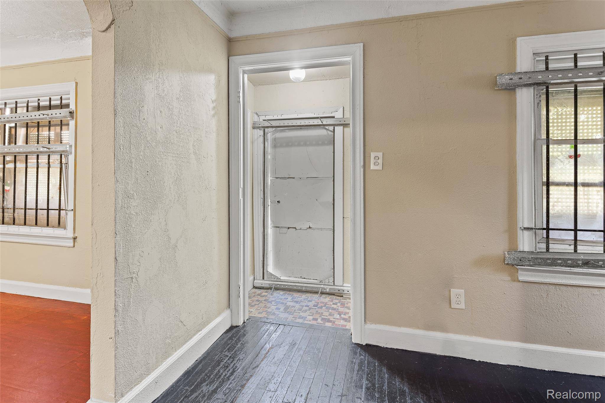 Detroit, MI 48224,9910 Somerset AVE