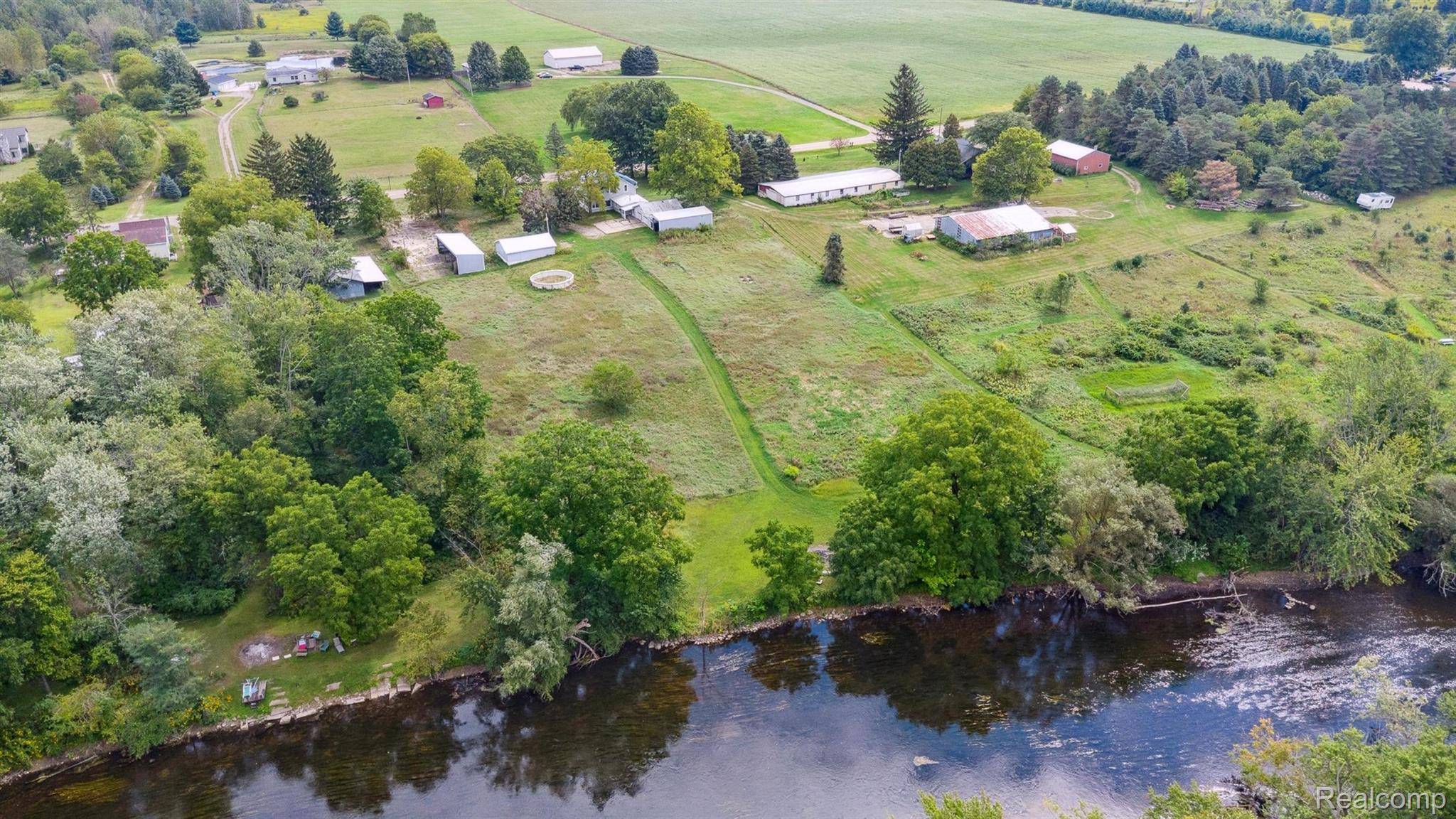 Eaton Rapids, MI 48827,2318 Arch RD