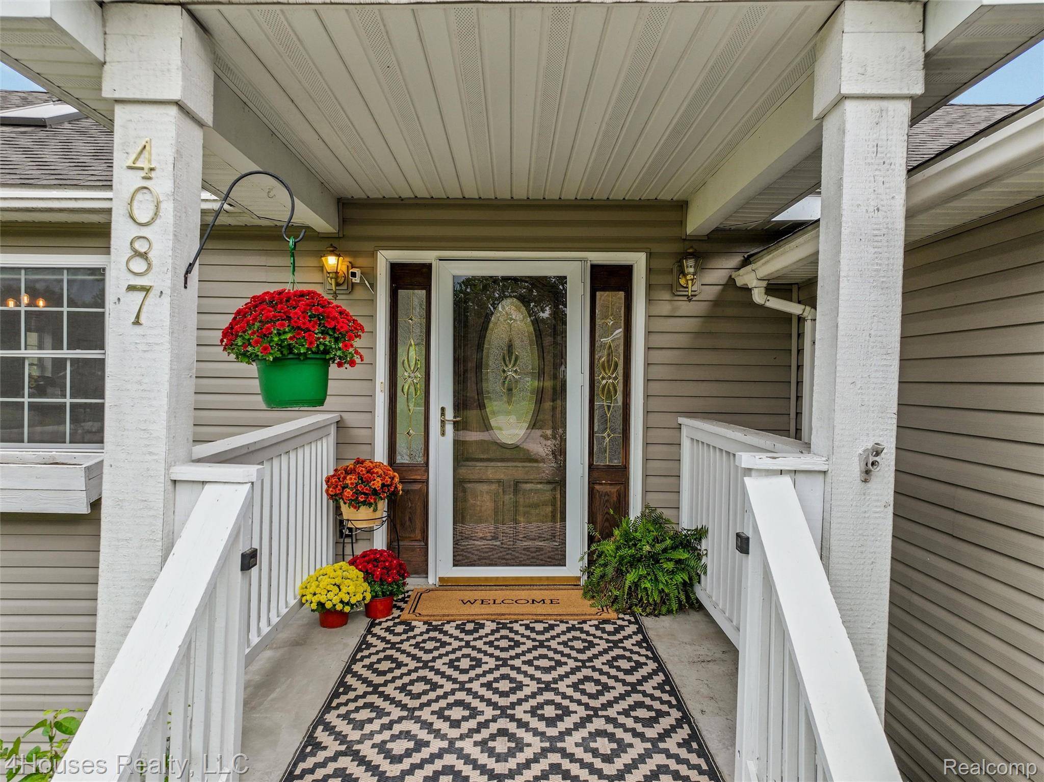 Lake Orion, MI 48359,4087 Silver Valley DR