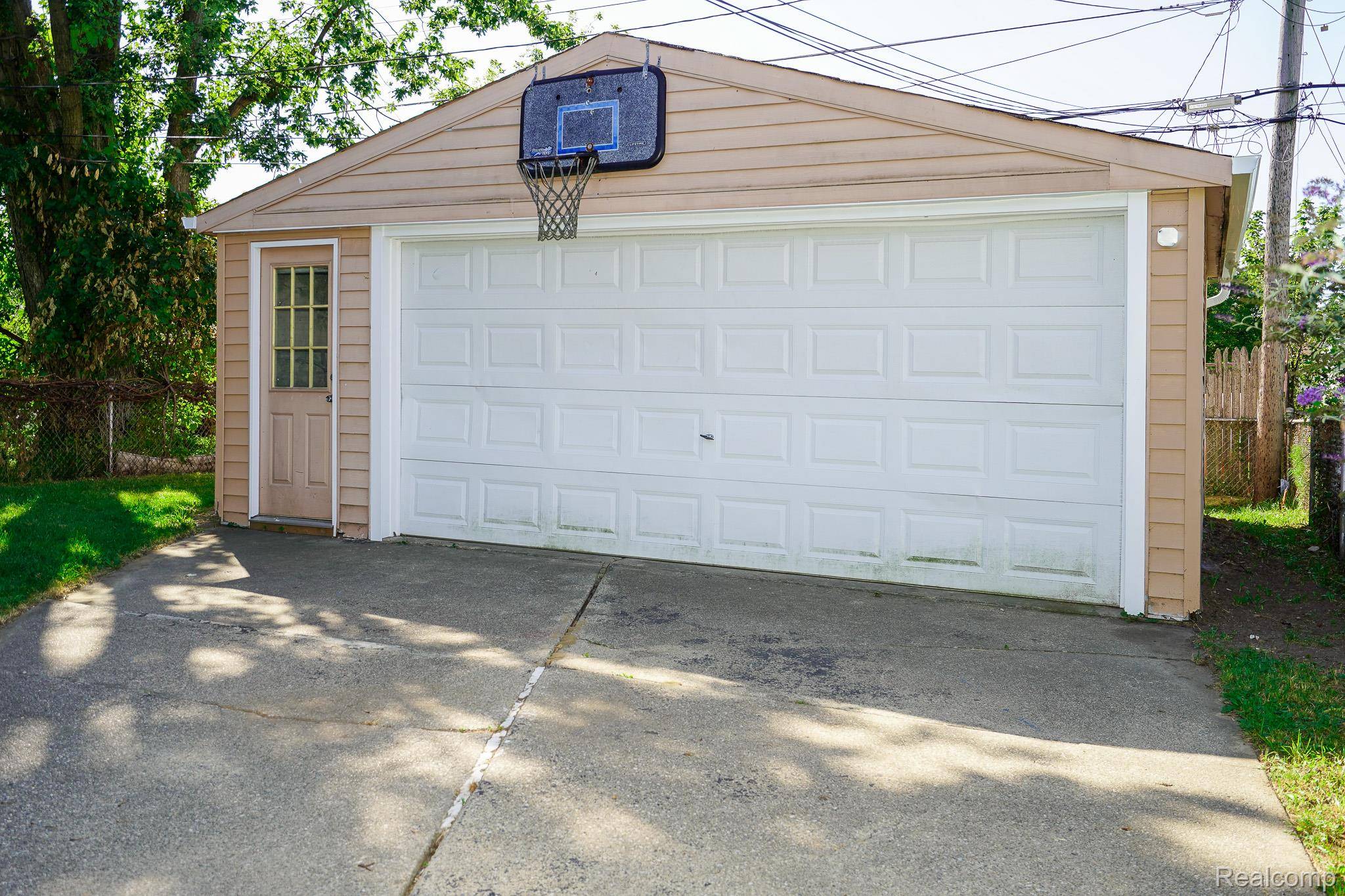 Clinton Township, MI 48035,20174 Abrahm ST