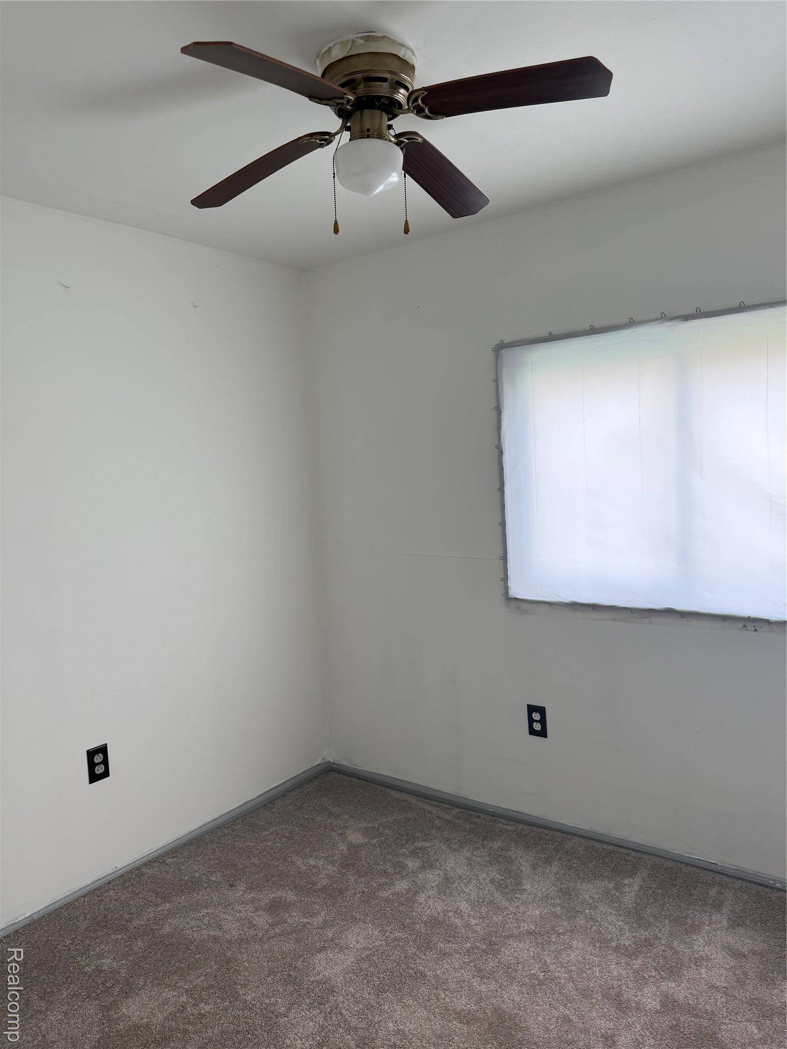 Clio, MI 48420,11433 Dexter ST