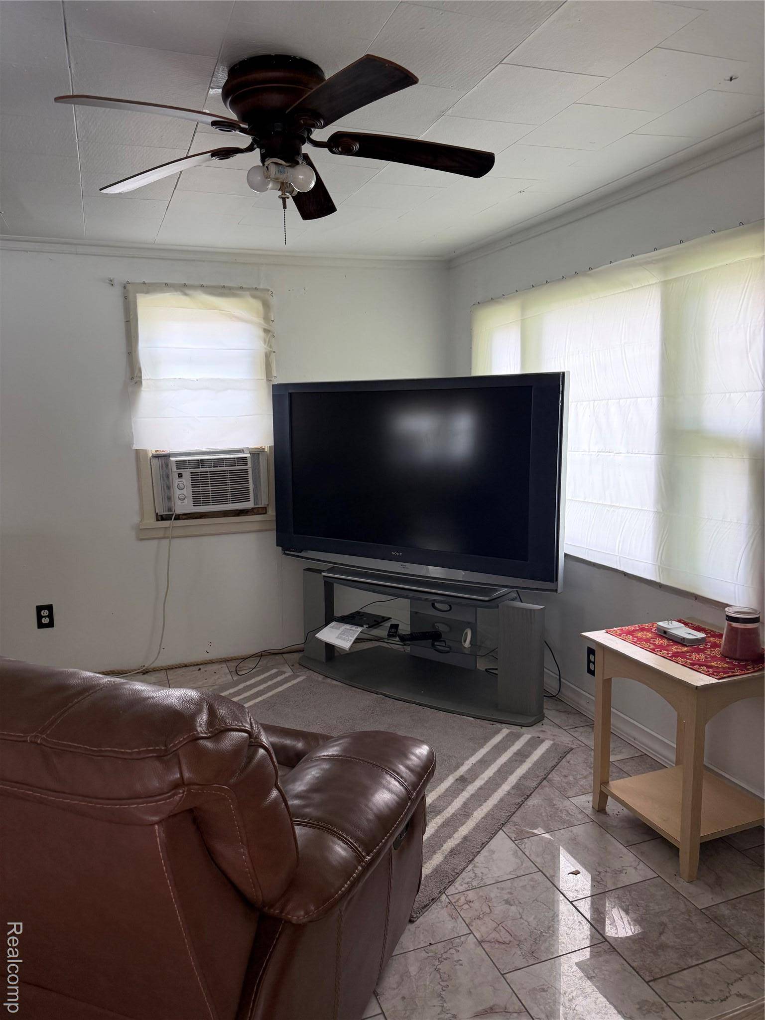 Clio, MI 48420,11433 Dexter ST