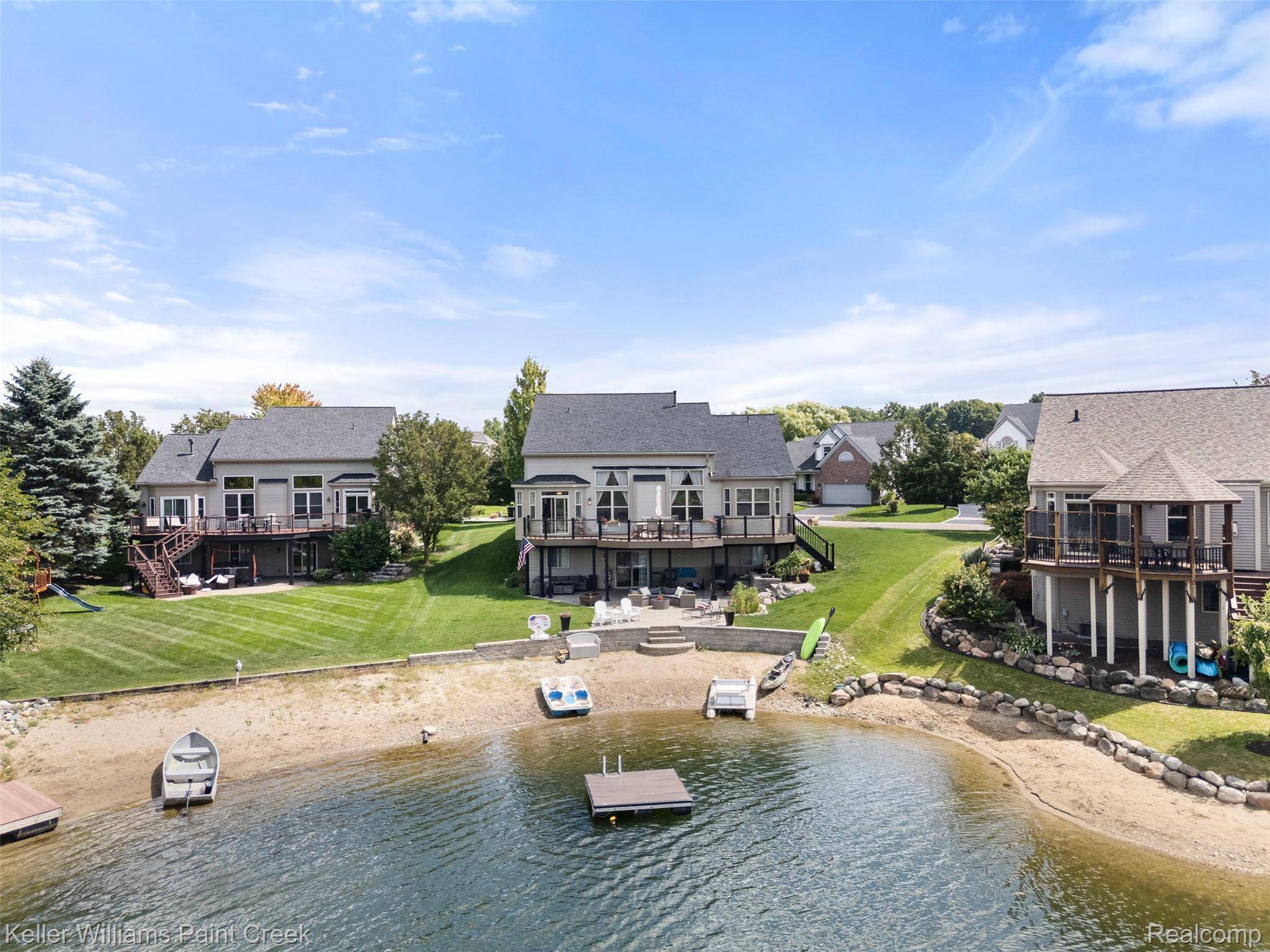 Oxford, MI 48371,892 W Peninsula CT