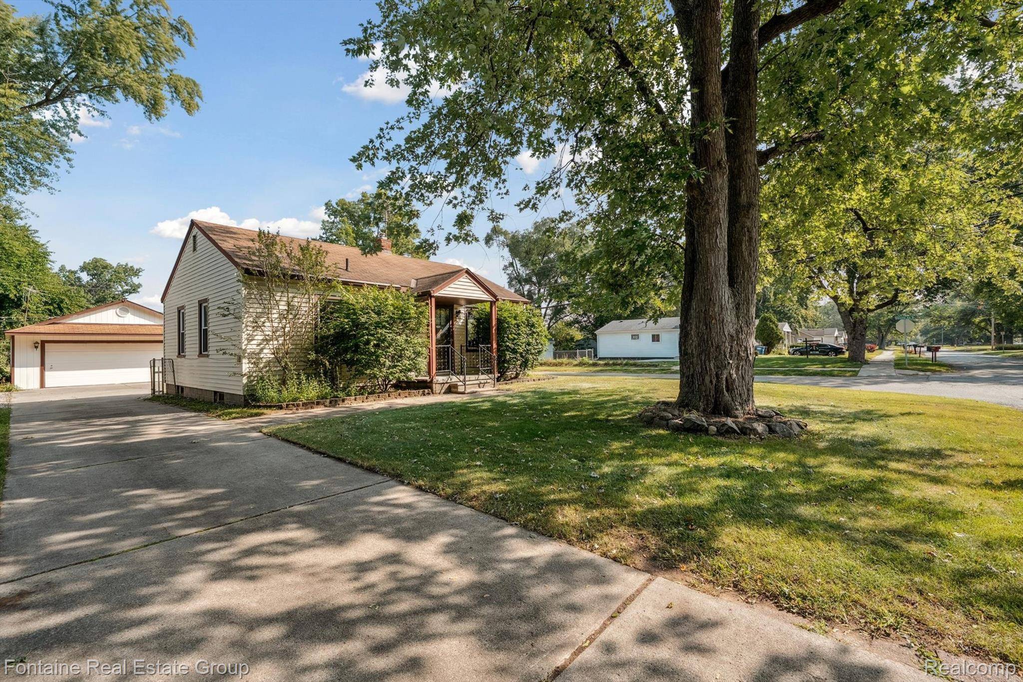 Westland, MI 48186,35012 Glen ST