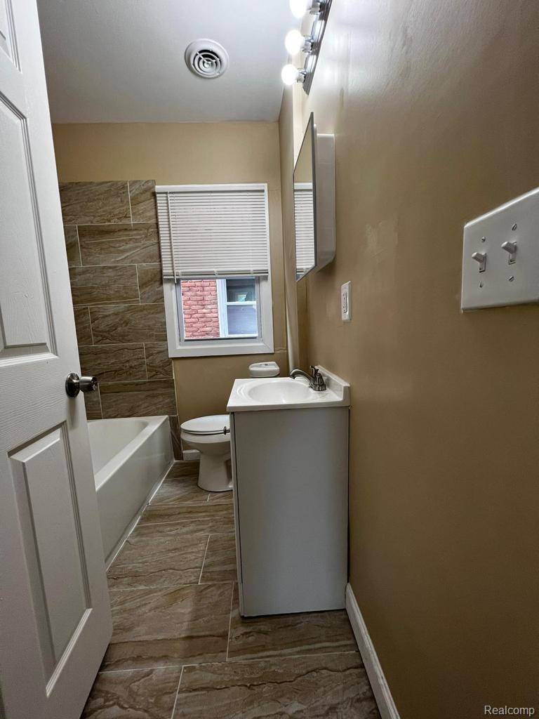 Detroit, MI 48227,14889 Sussex ST