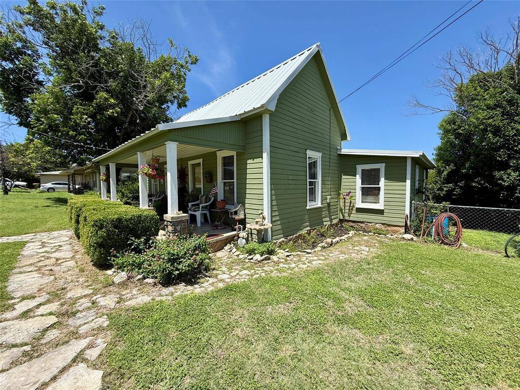 Hico, TX 76457,713 N Mesquite Street