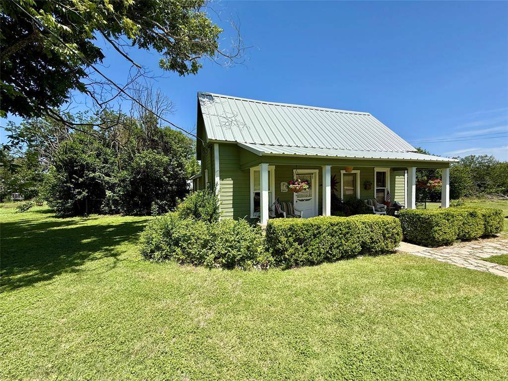 Hico, TX 76457,713 N Mesquite Street