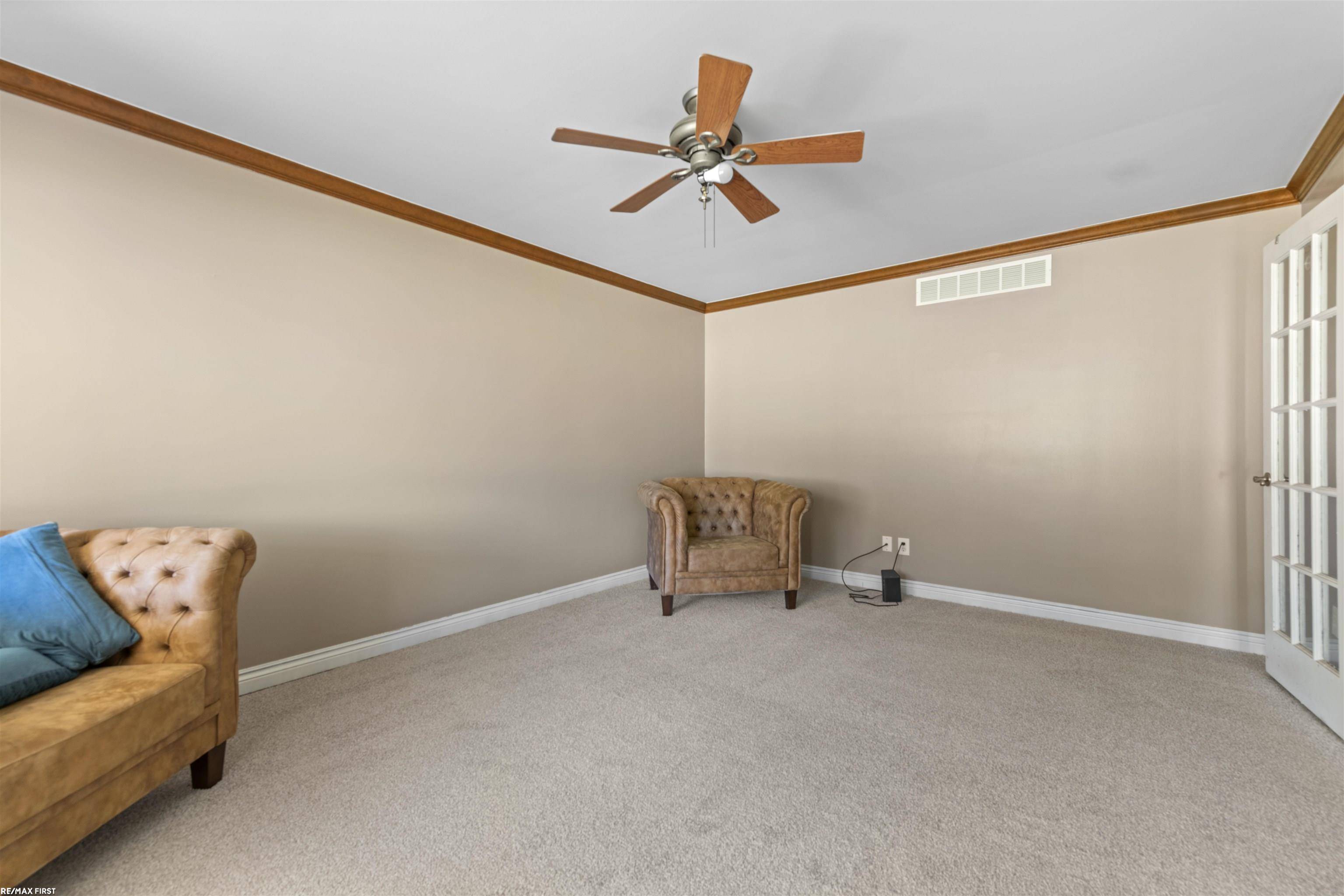 Clinton Township, MI 48036,37943 Santa Barbara