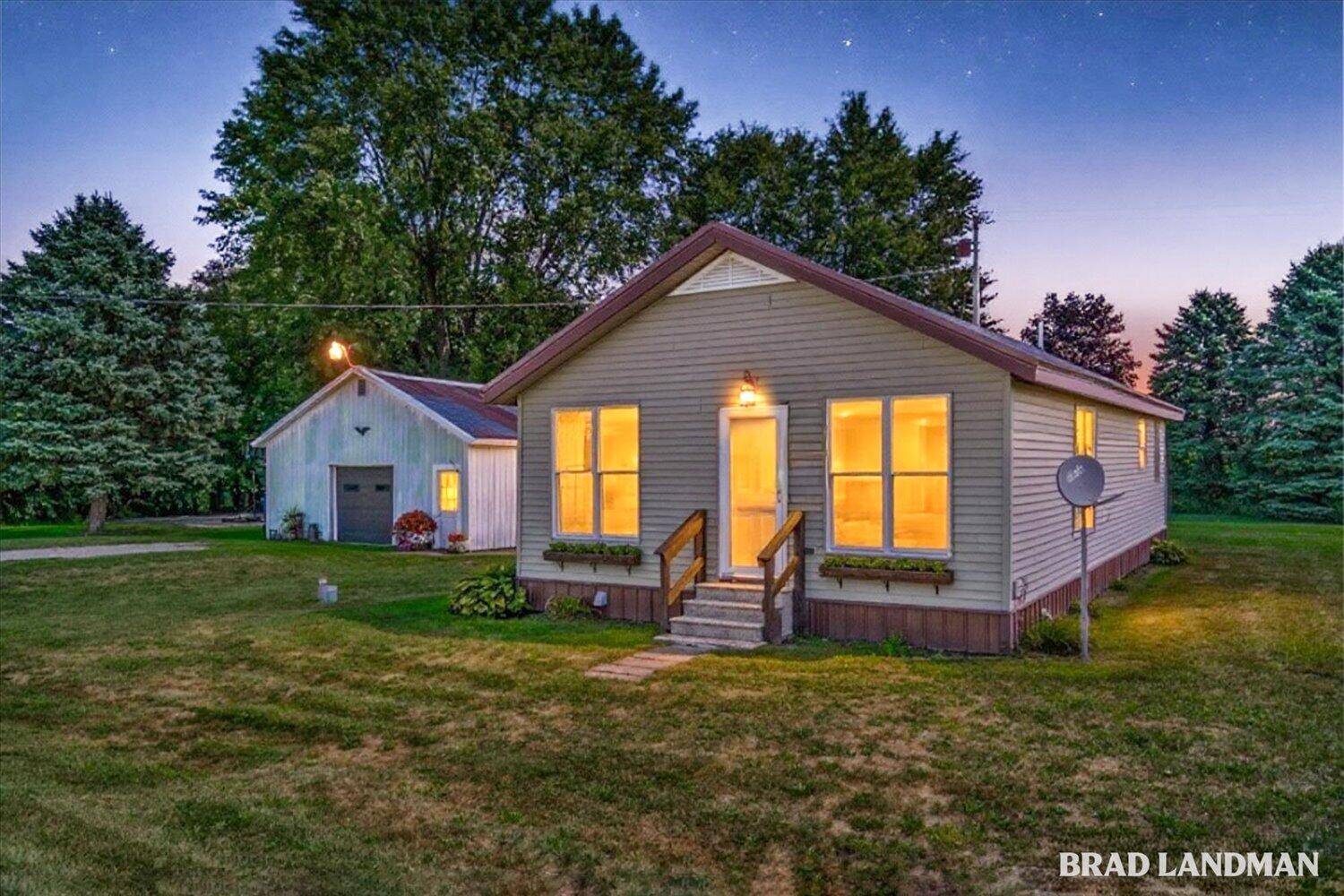 Shelbyville, MI 49344,2055 2ND ST