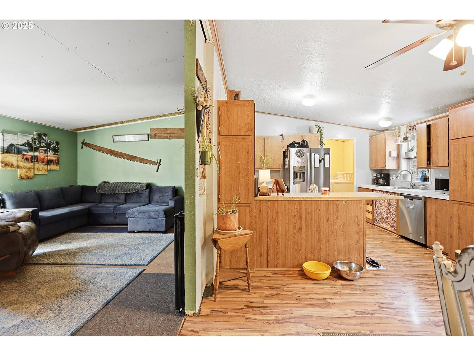 Lyle, WA 98635,476 SLEEPY HOLLOW RD