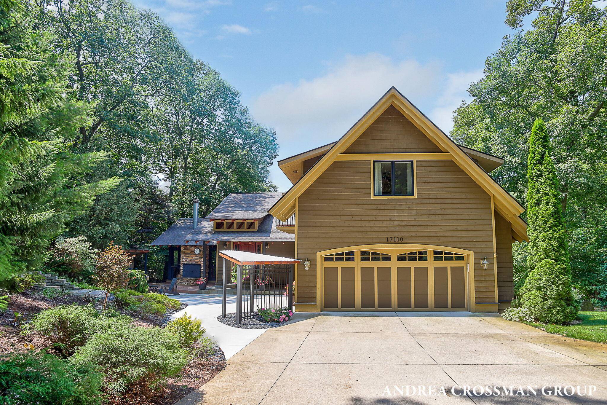 West Olive, MI 49460,17110 Pimento HL