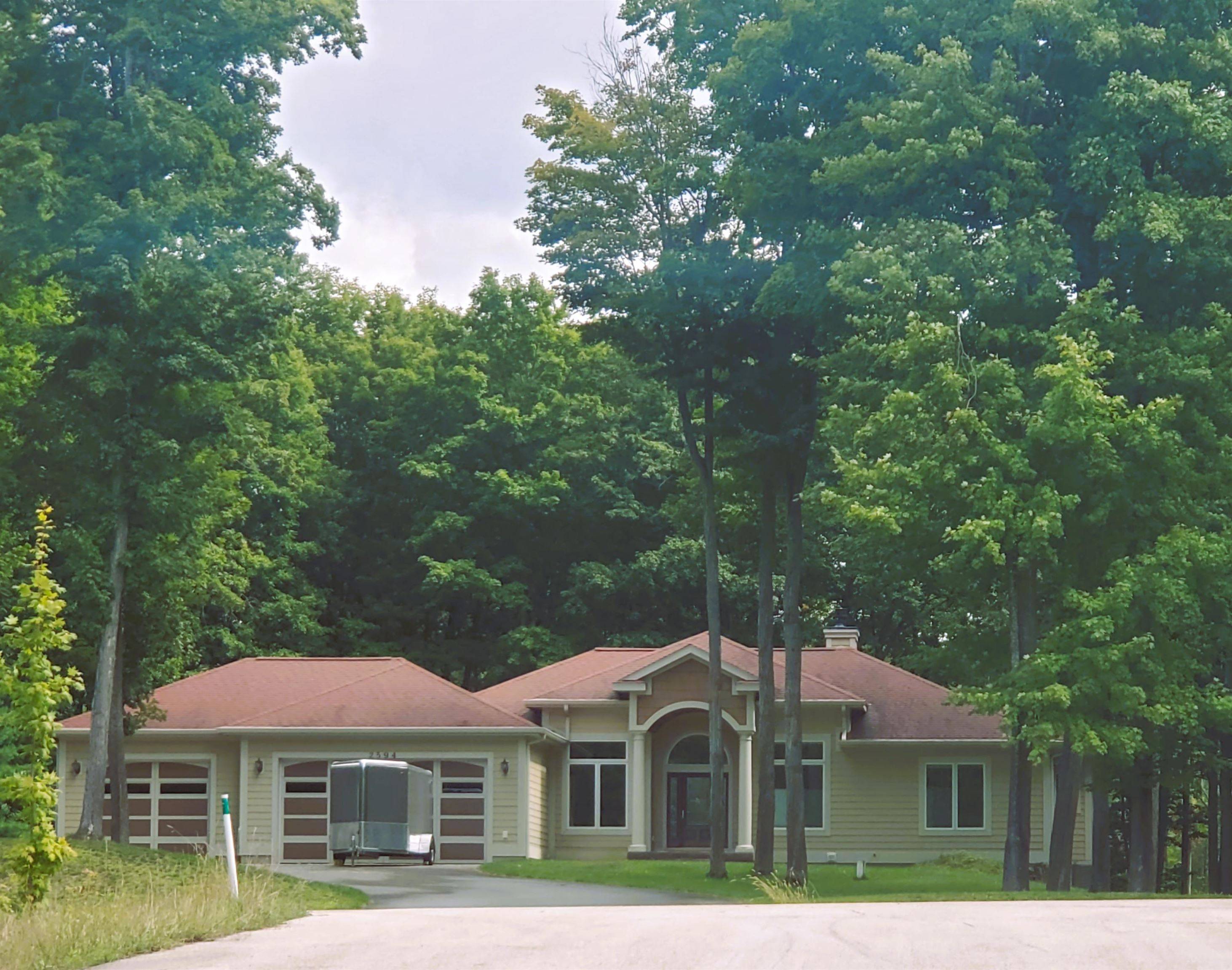 Traverse City, MI 49685,2594 Blue Meadow DR