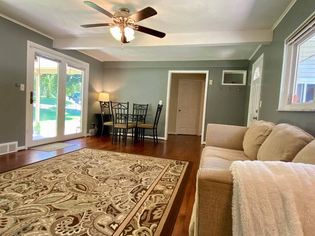 Bloomfield Hills, MI 48302,1205 Leinbach AVE