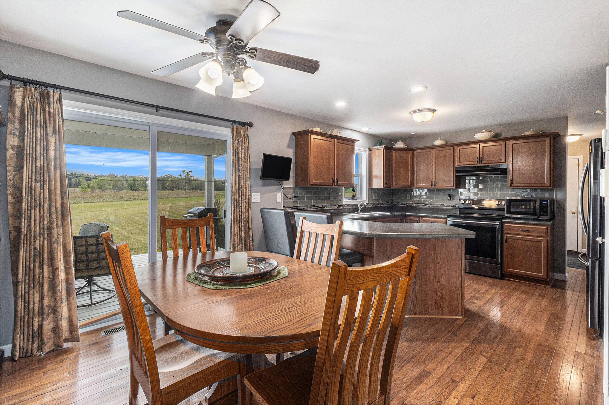 Grass Lake, MI 49240,9589 W Michigan AVE