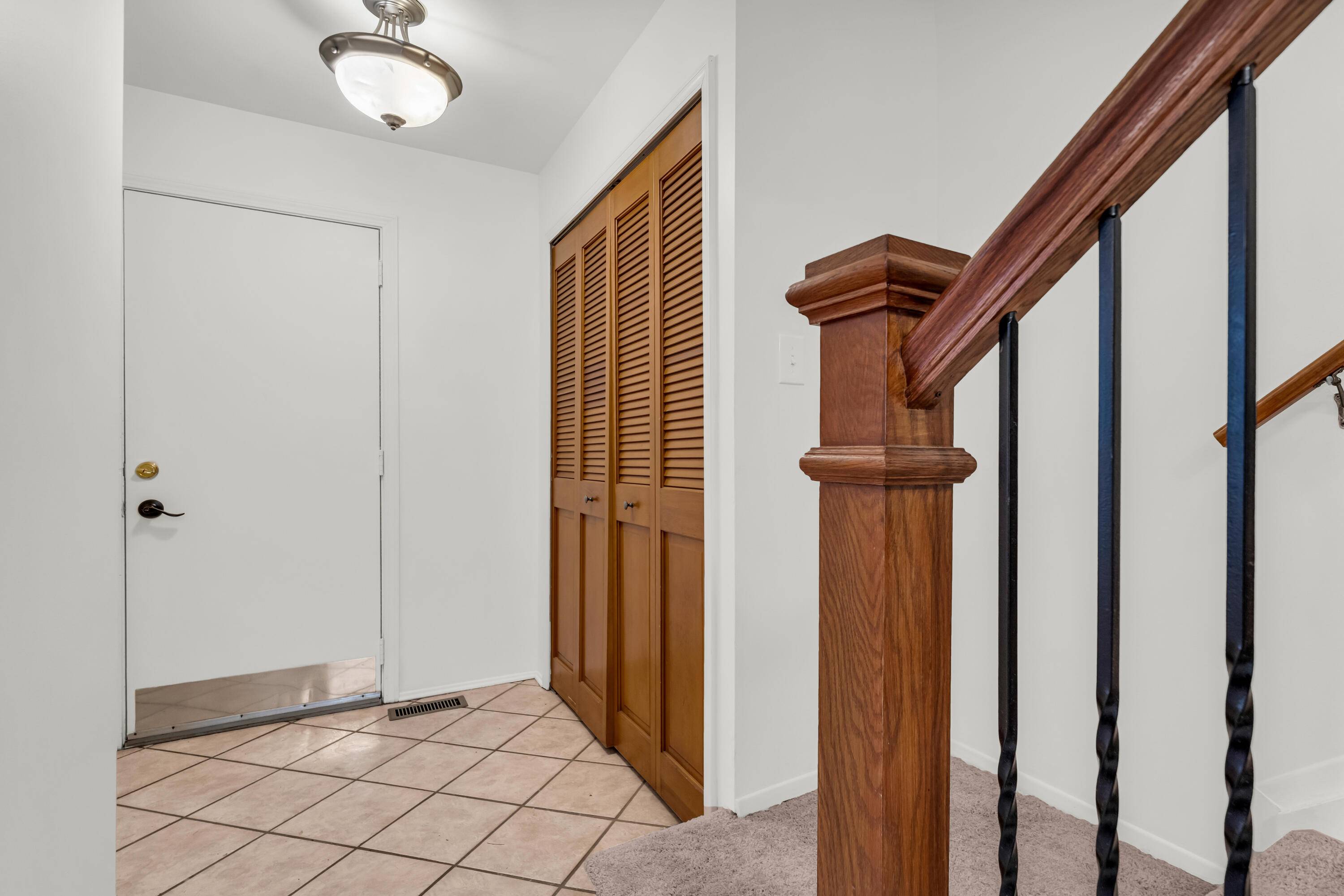 Detroit, MI 48207,3140 Woods CIR