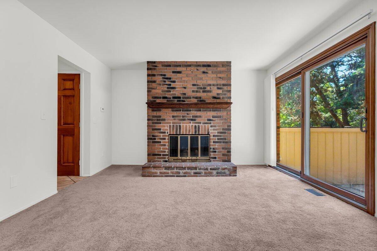 Detroit, MI 48207,3140 Woods CIR