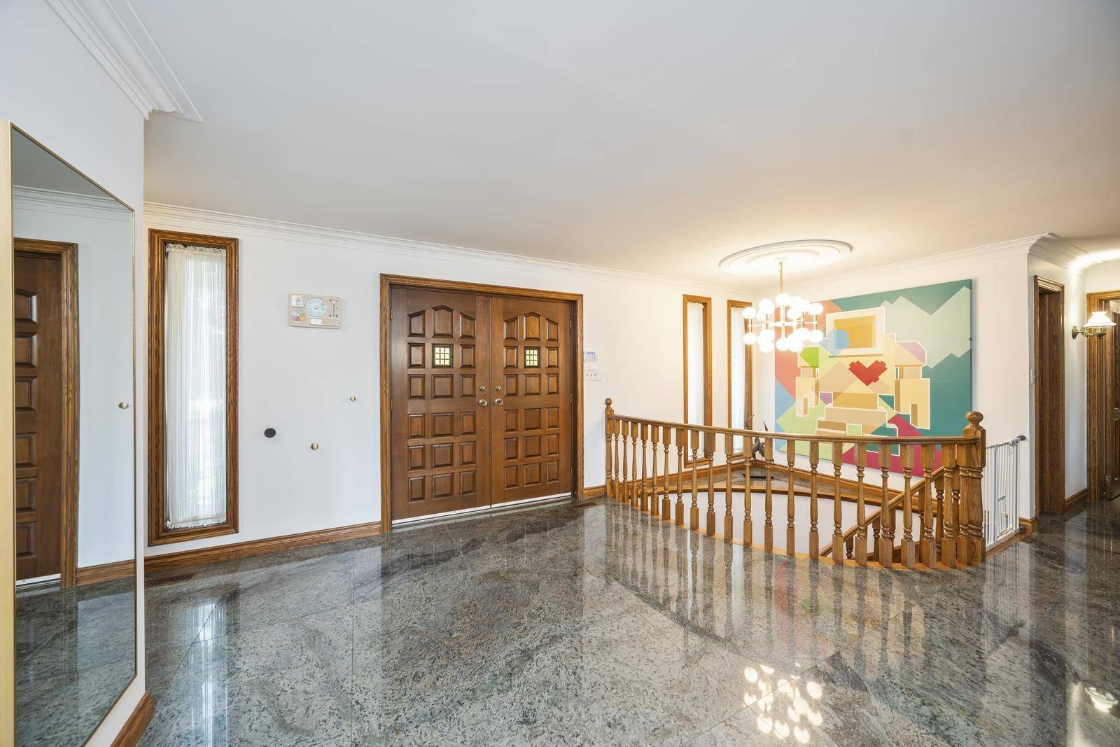 Brampton, ON L6P 0X8,8 Beamish CT