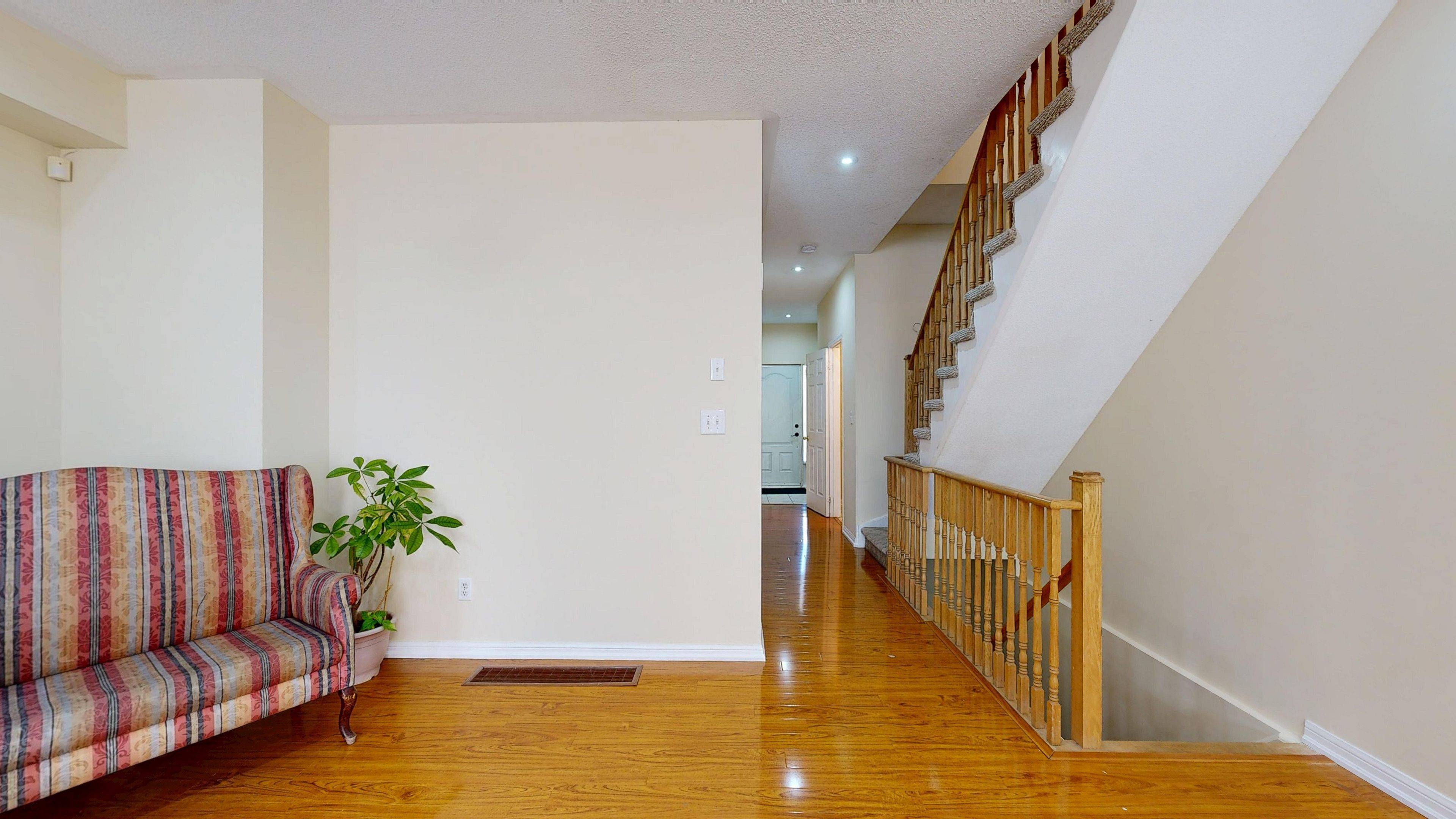 Toronto W05, ON M9M 0A7,3061 Finch AVE W #50