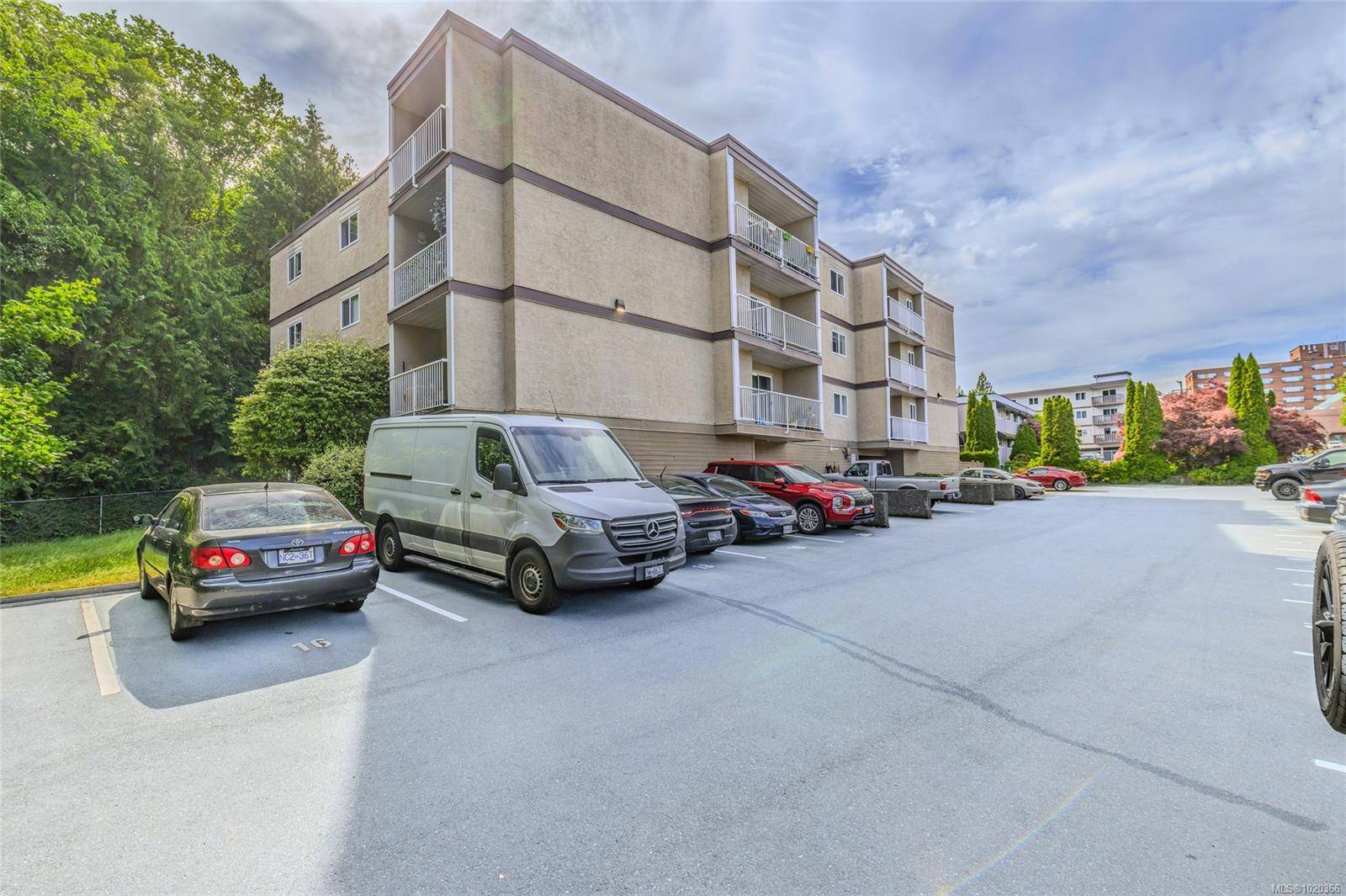 Nanaimo, BC V9V 1J9,1187 Seafield Cres #407