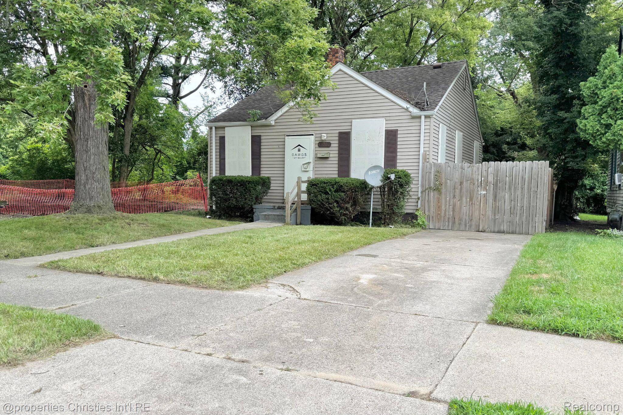 Detroit, MI 48219,19360 Westbrook ST