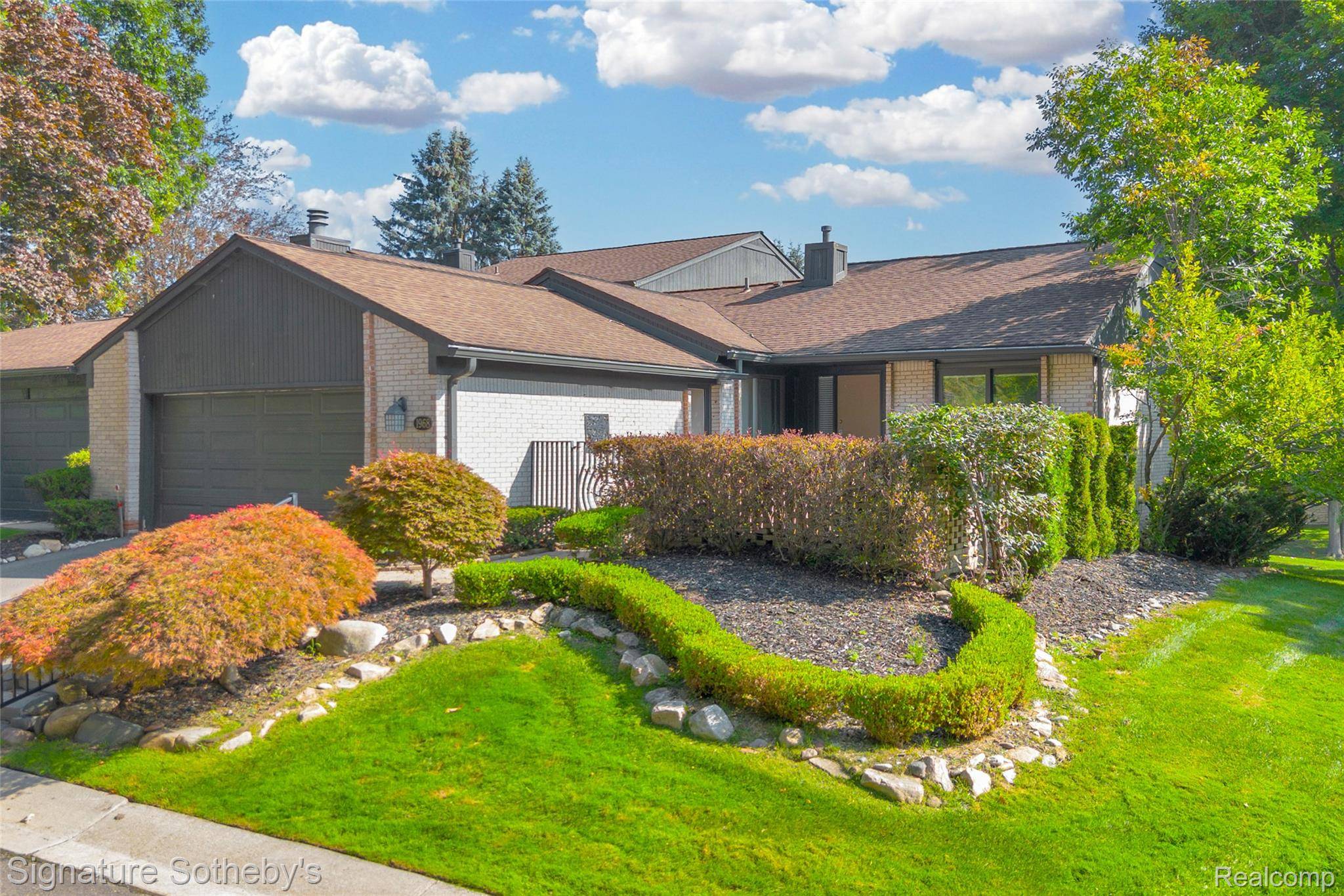 Bloomfield Hills, MI 48302,1968 Bent Tree TRL