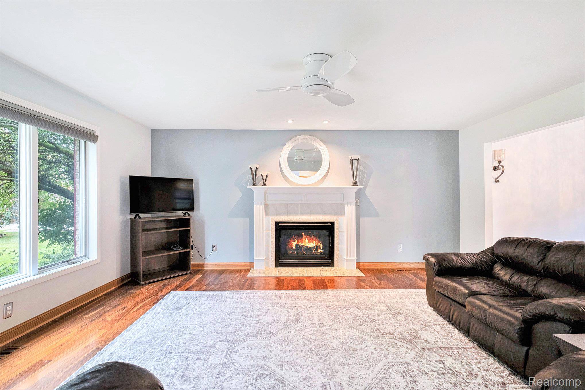 Davison, MI 48423,8175 Boulder DR