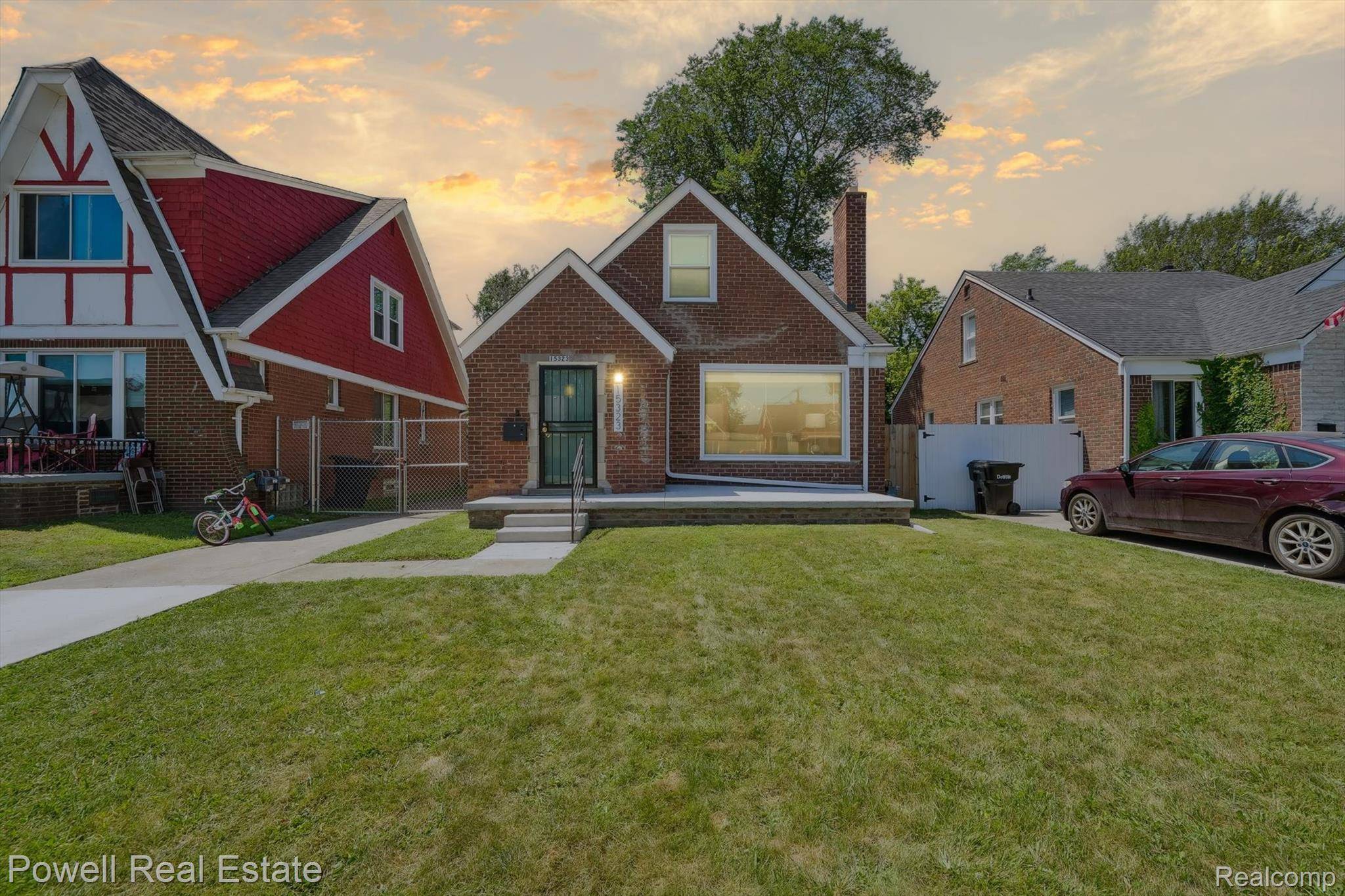 Detroit, MI 48223,15323 Kentfield ST