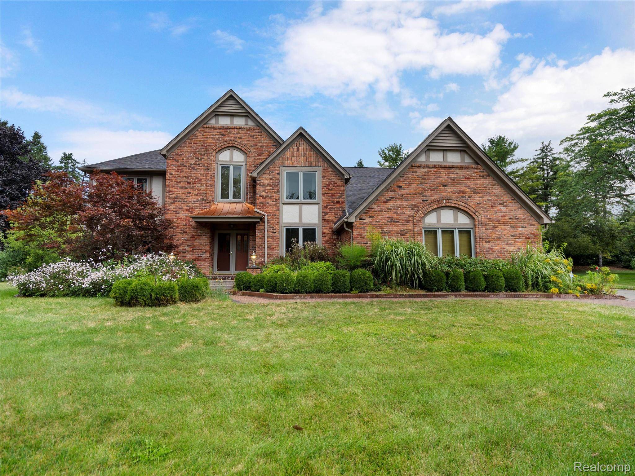 Rochester Hills, MI 48306,1906 Independence CT