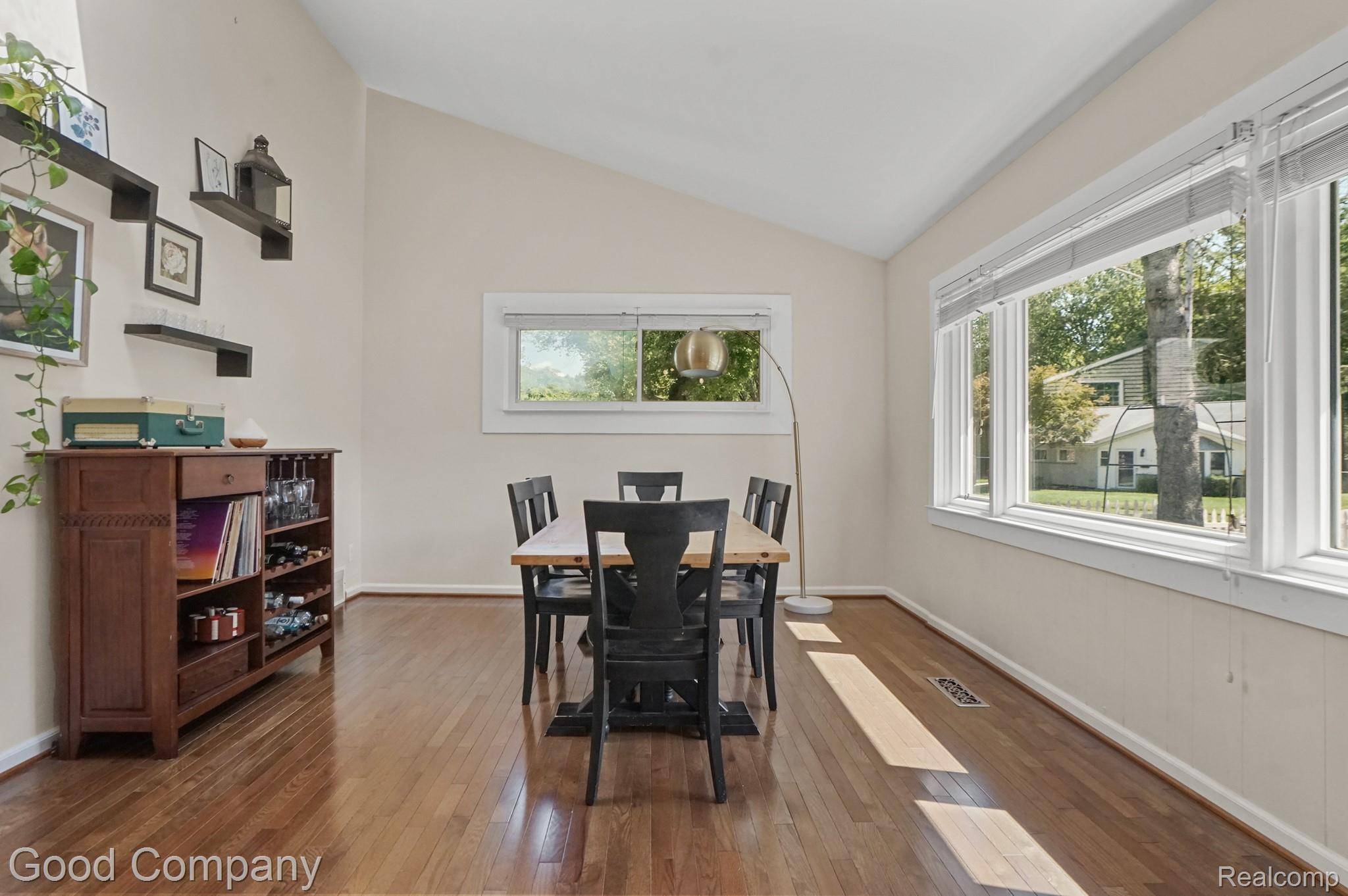 Rochester, MI 48307,1299 Catalpa DR