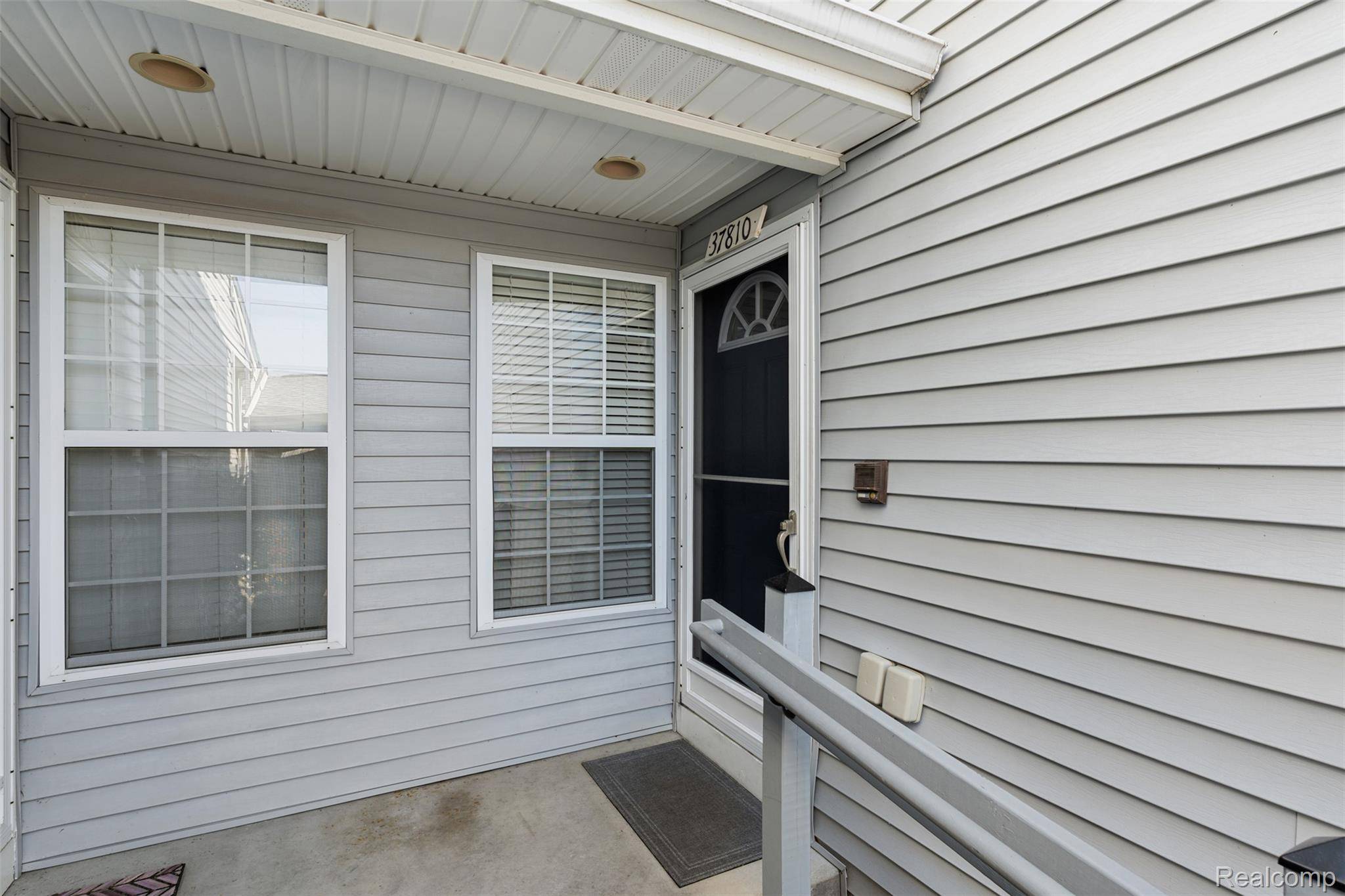 Harrison Township, MI 48045,37810 Jefferson AVE