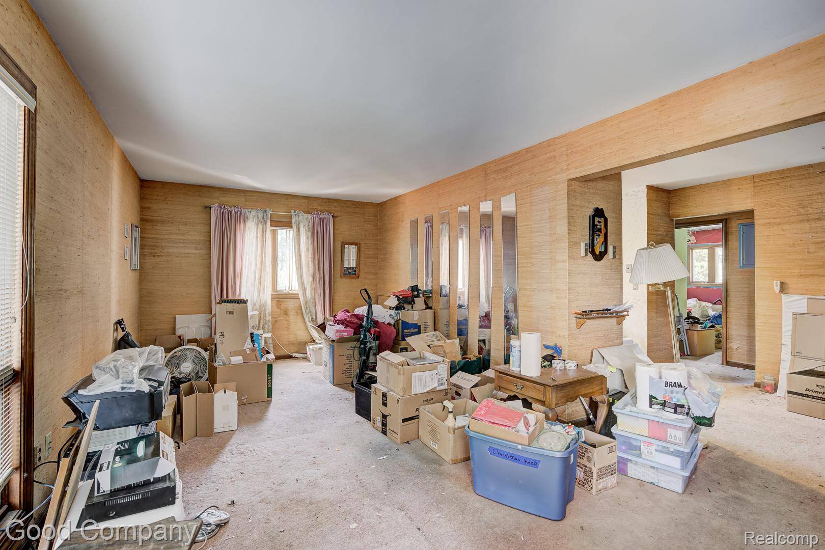 Royal Oak, MI 48073,4345 Crooks RD #36