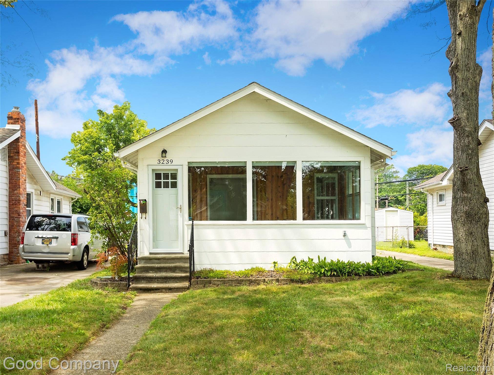 Ferndale, MI 48220,3239 McDowell ST