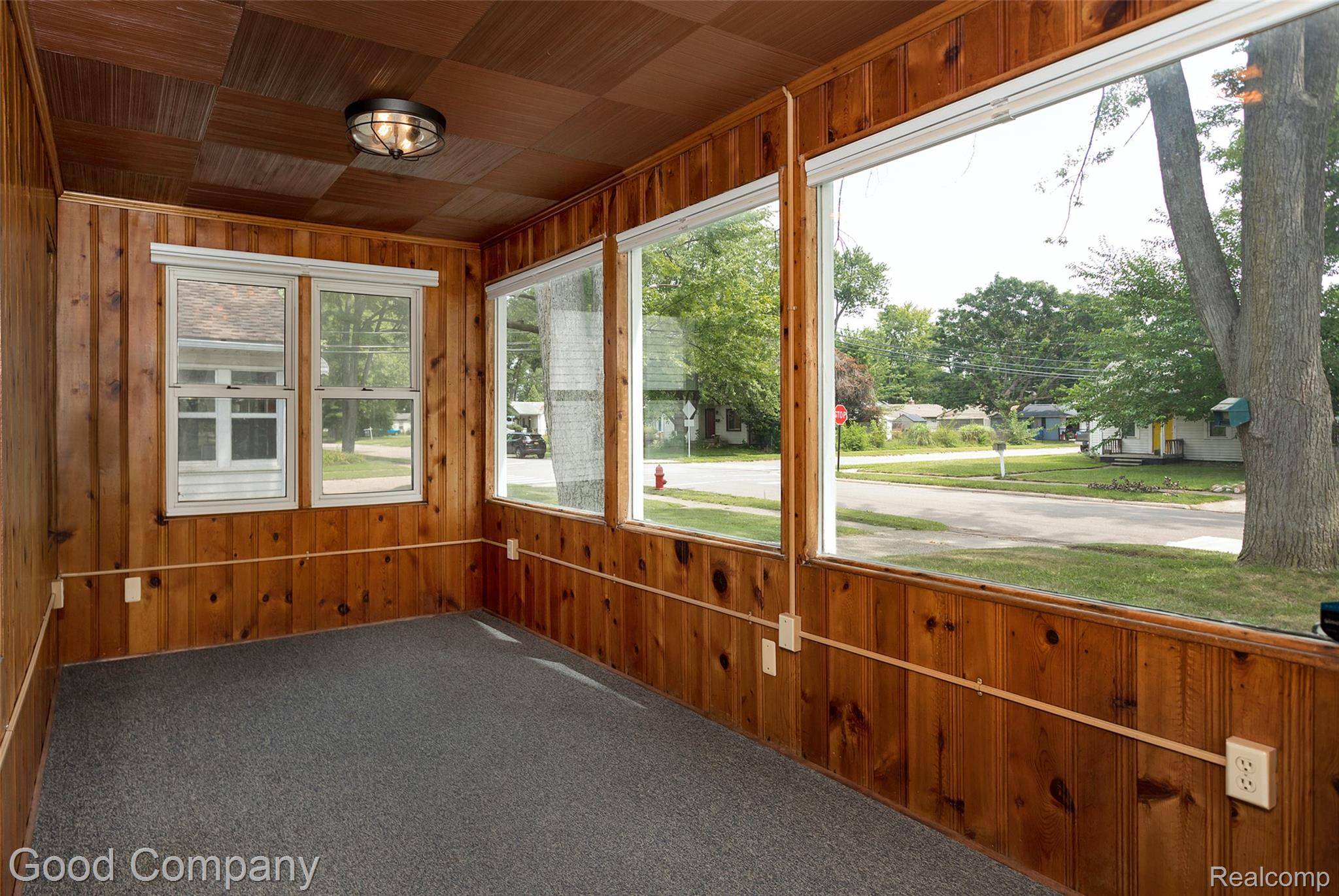 Ferndale, MI 48220,3239 McDowell ST