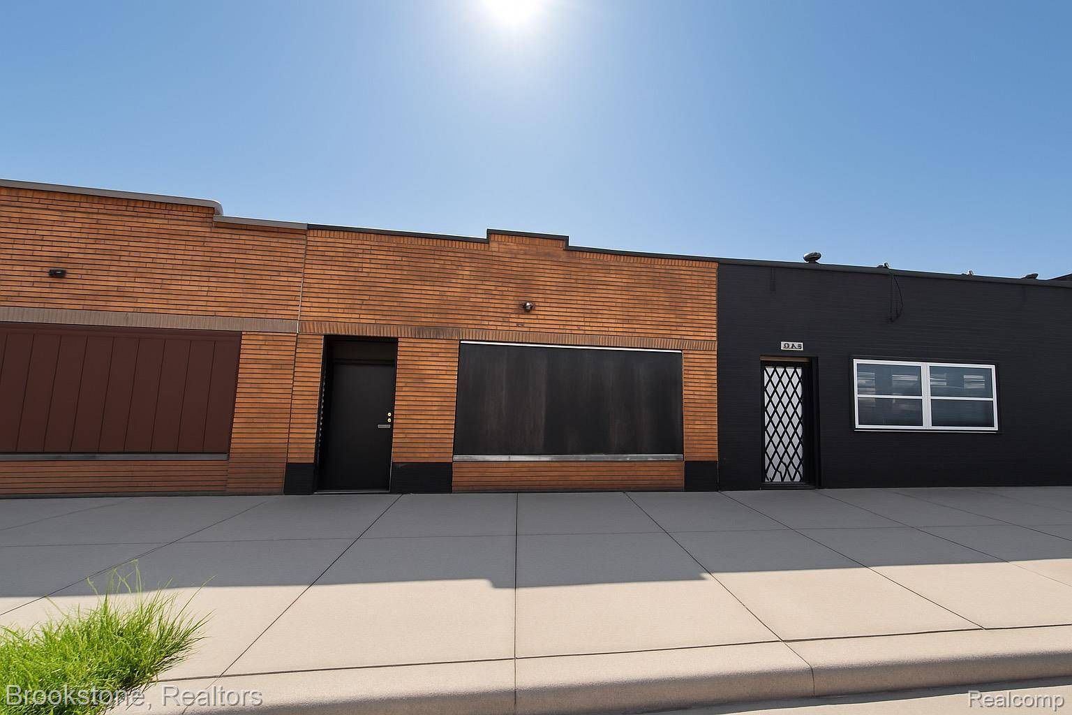 Detroit, MI 48224,17156 E Warren AVE