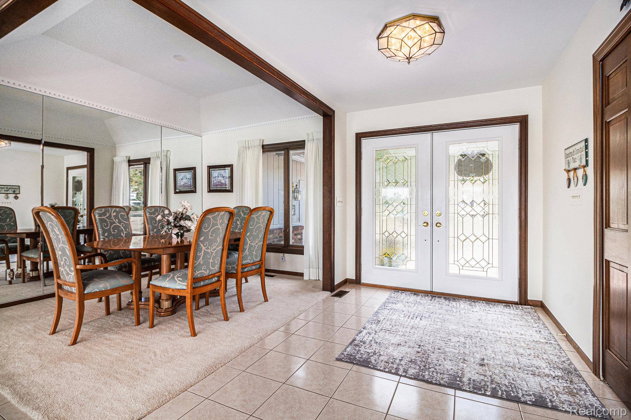 Wixom, MI 48393,2751 Lakeridge